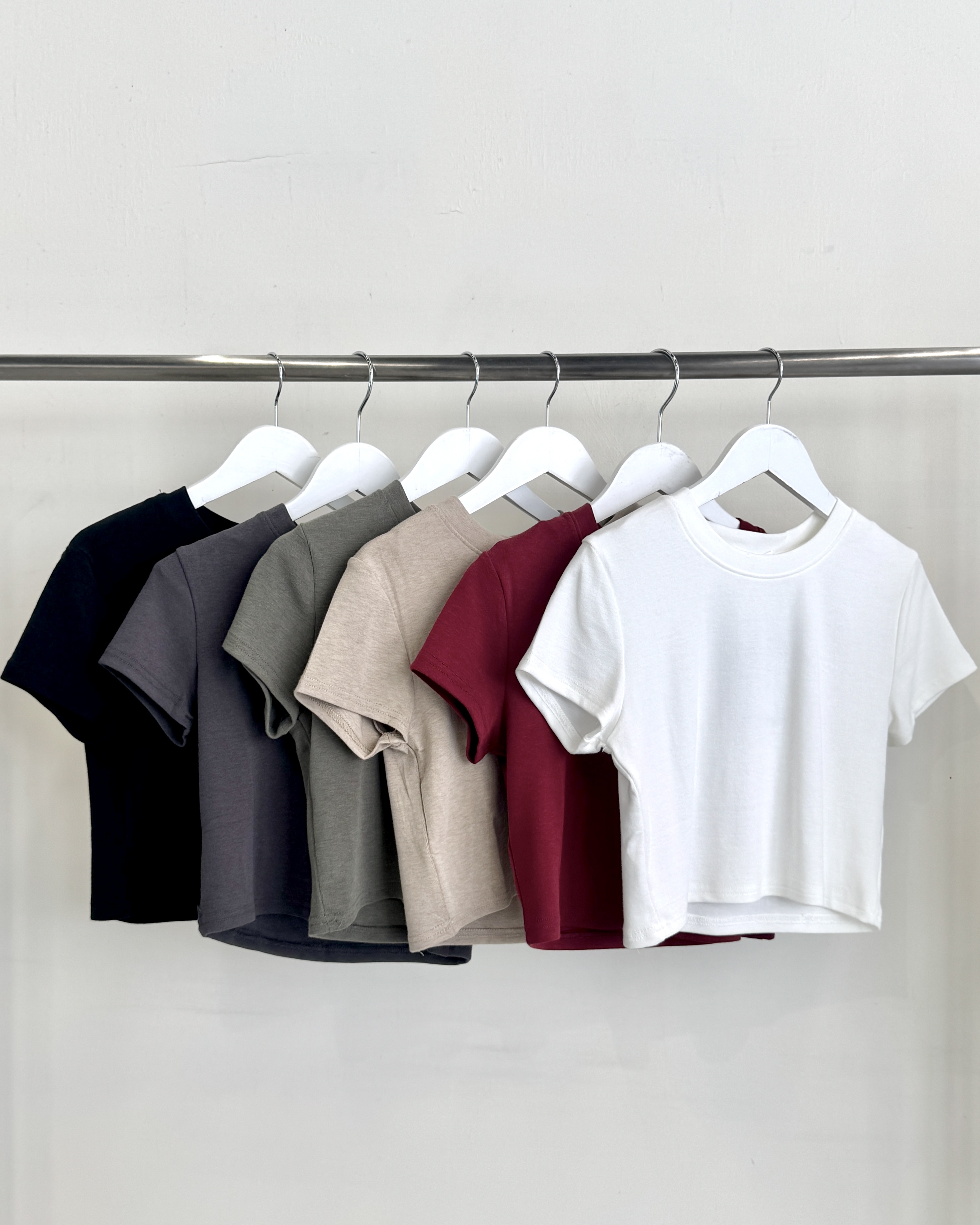 包色款彈性短版上衣-0978