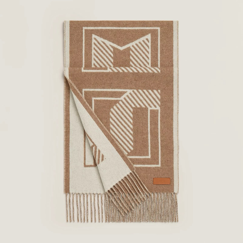 *Brand New* Hermes casaque lettres au carre muffler/scarf (puce / ivoire)