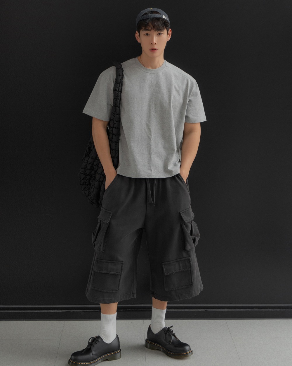 多口袋工裝寬鬆闊腿百慕大水洗短褲