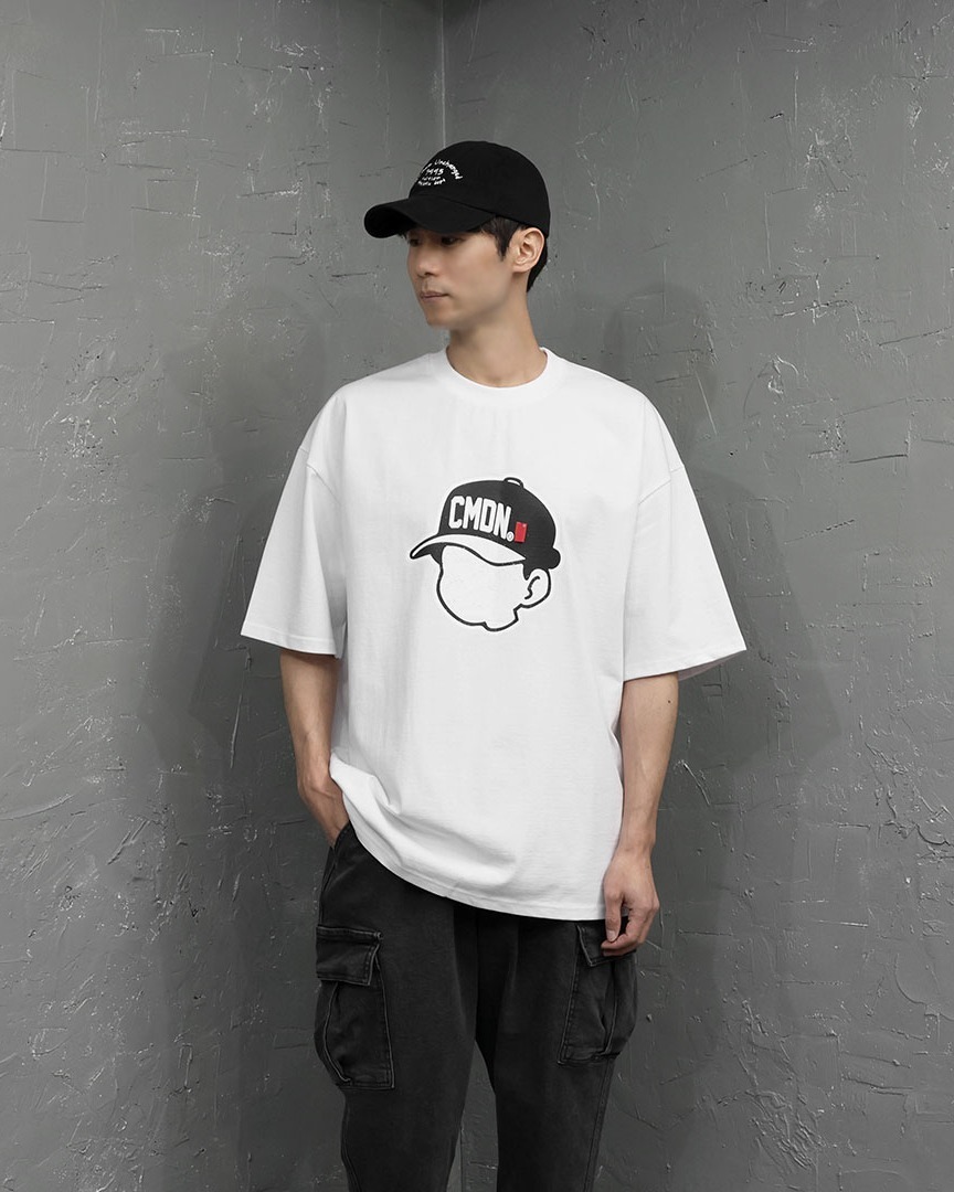 CMON卡通人像 寬鬆版型短袖T
