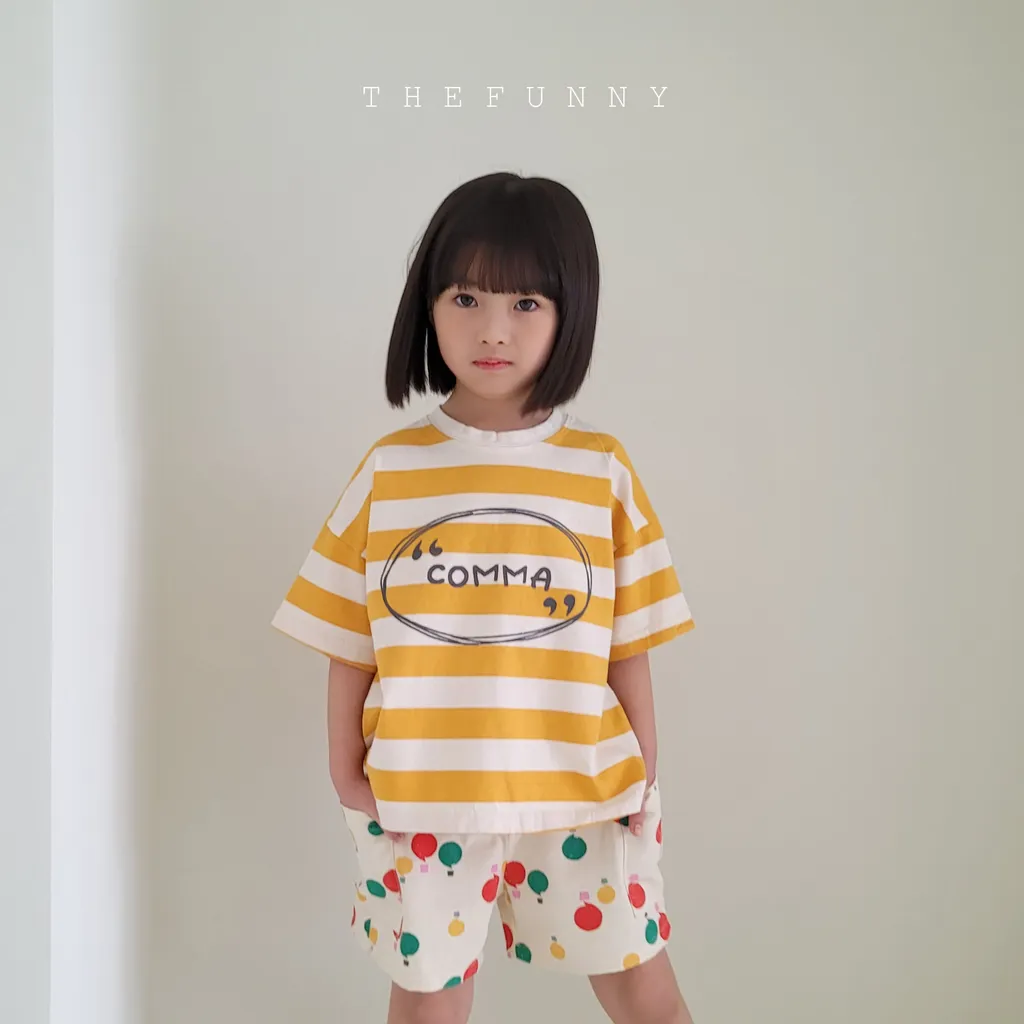韓國 The Funny- 25夏 條紋上衣COMMA（兩色）