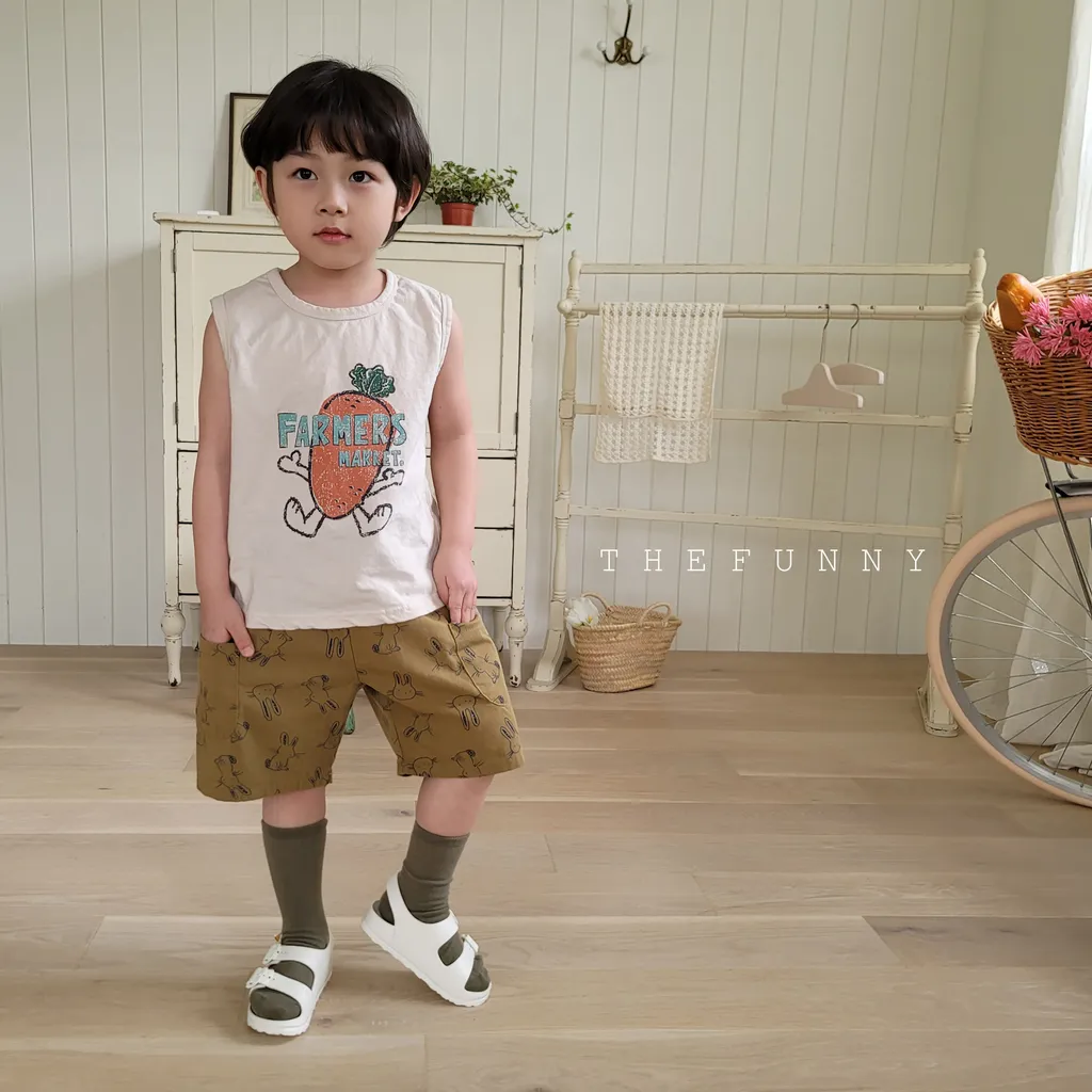 韓國 The Funny- 25夏 大口袋小兔短褲（兩色）