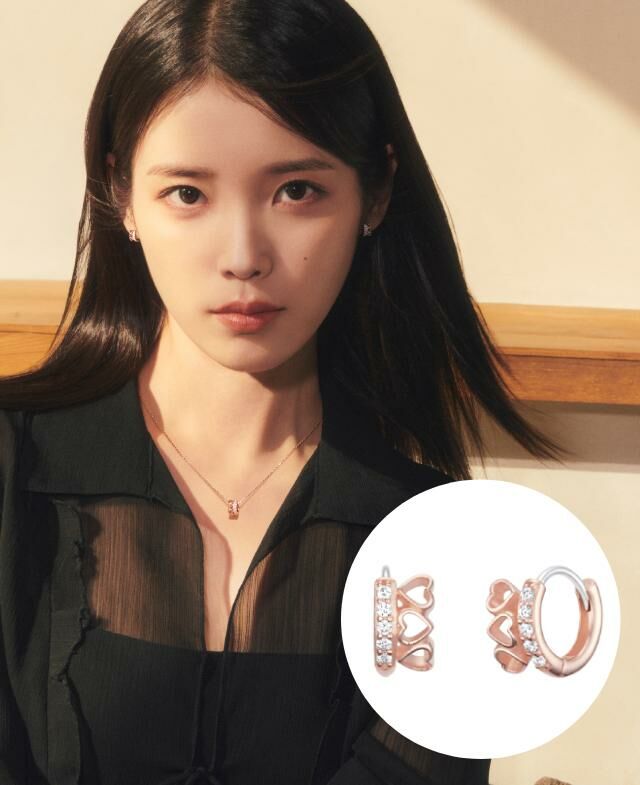 J.estina LALA J Heart Earrings