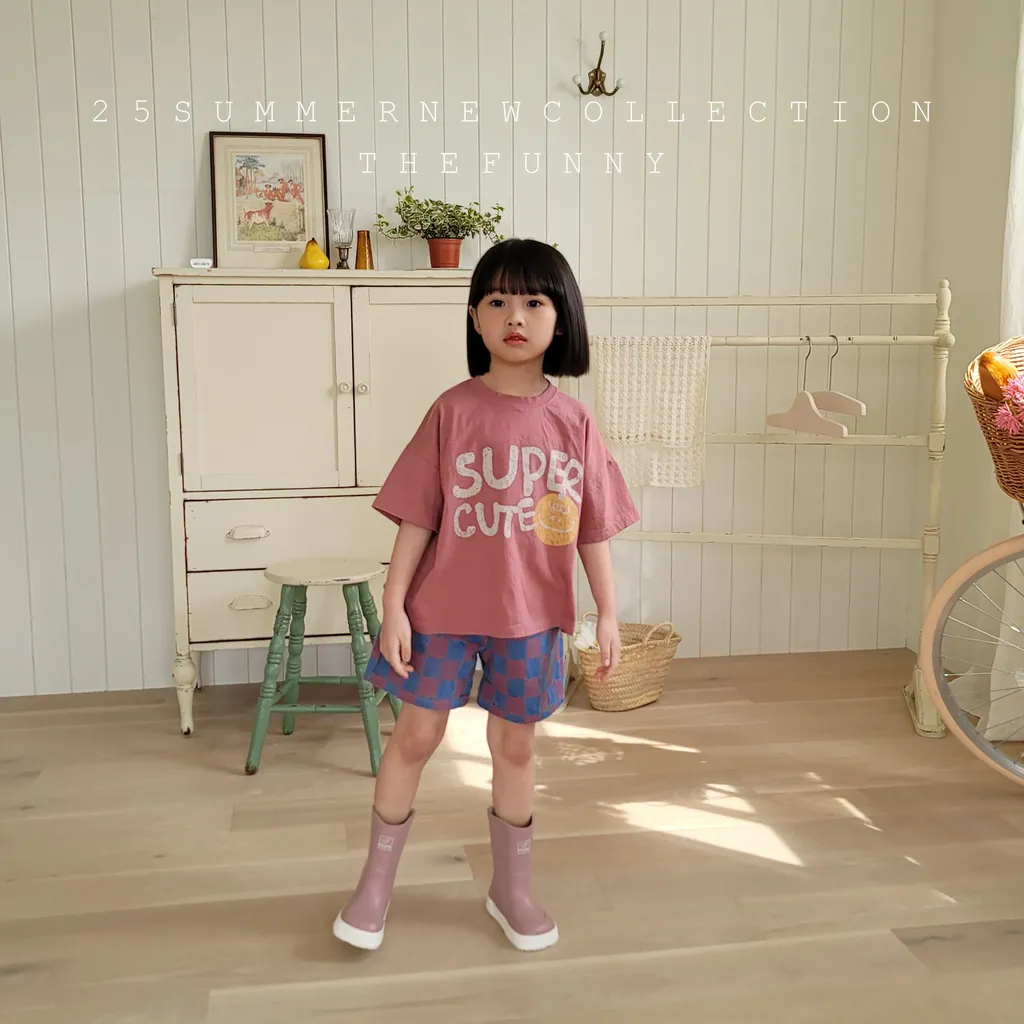 韓國 The Funny- 25夏 Super Cute 笑臉上衣（兩色）