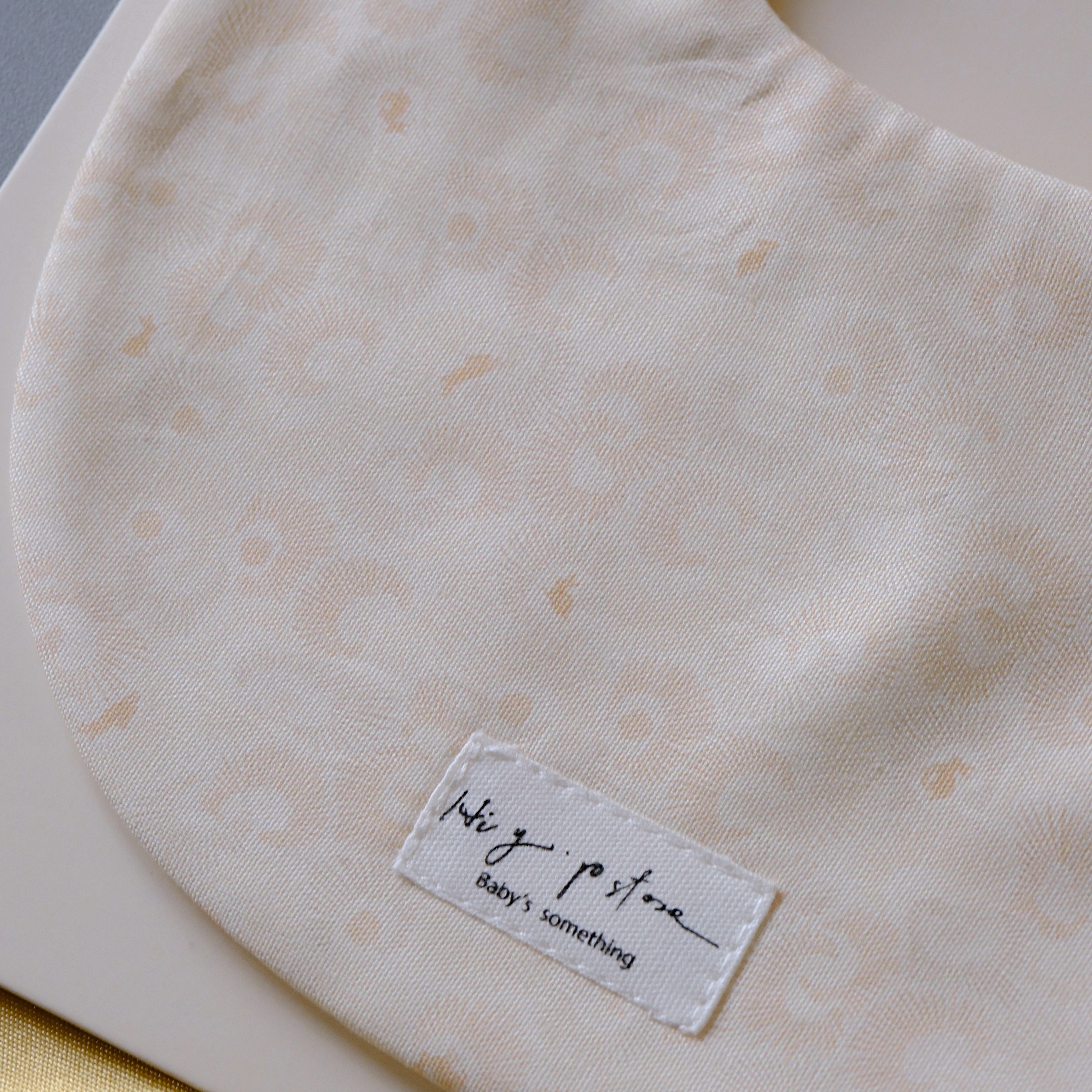 Hi Y.P store-手作圍兜-月光花羽