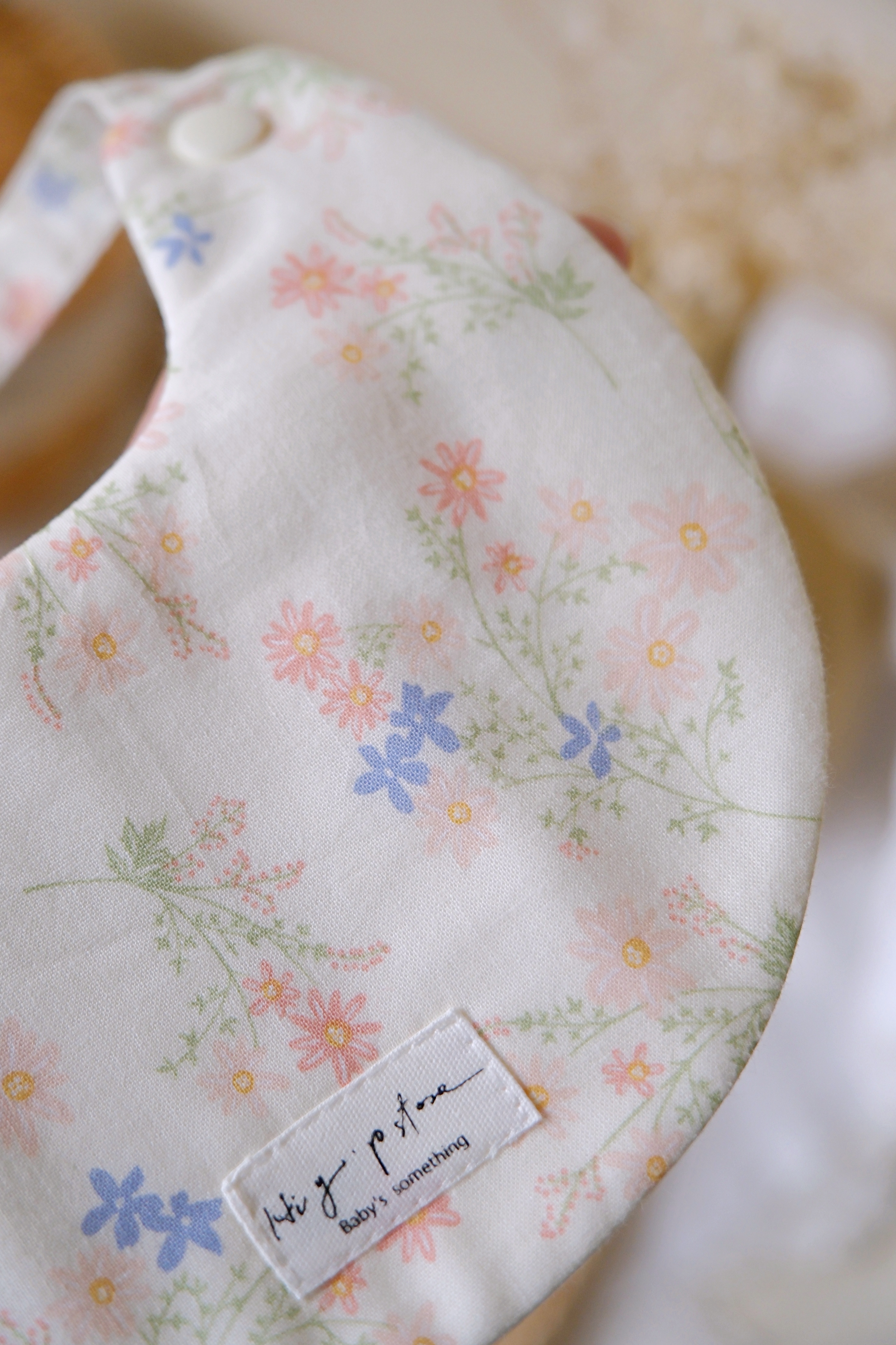 Hi Y.P store-手作圍兜-野花信箋