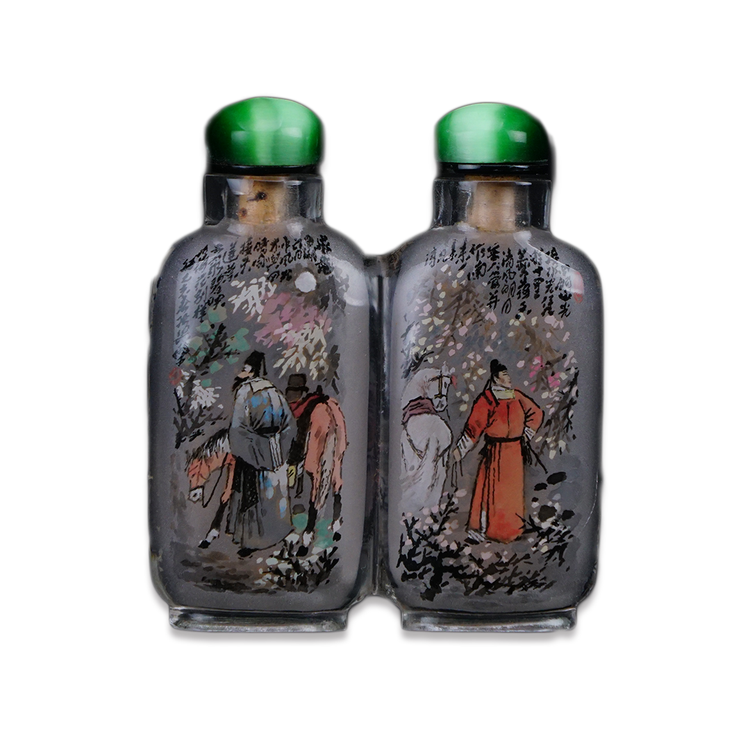 人物精繪連體鼻煙壺 雙壺相映描繪文人雅士書香氣韻