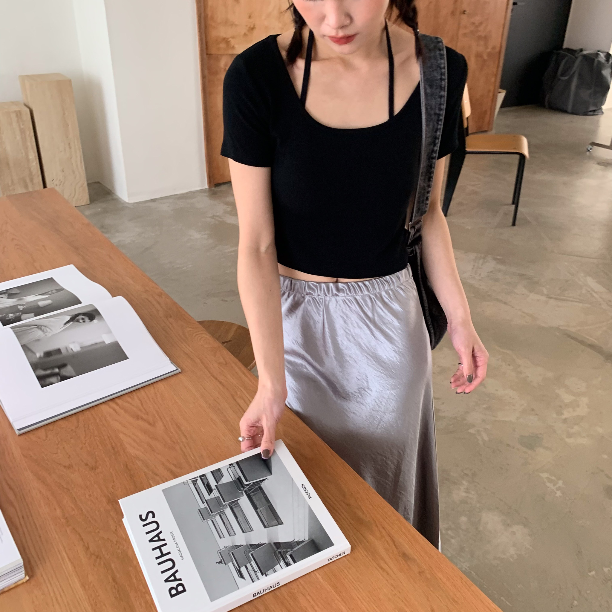 ISA_日常包色 穿了不想脫方領面膜短tee_53083