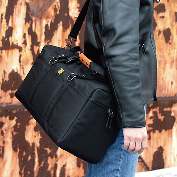 VanNuys D811 波士頓包