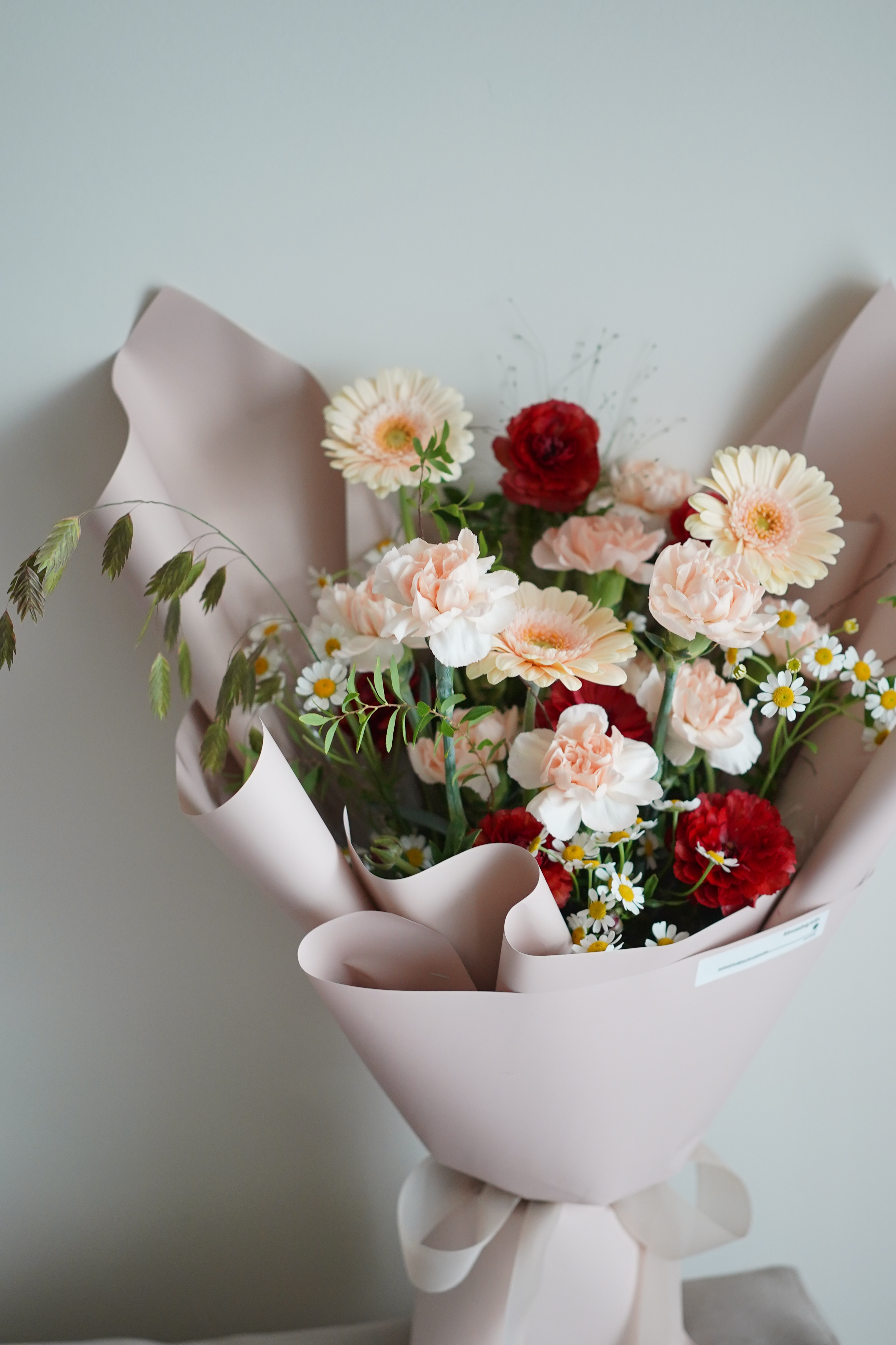 Blooming.sein 林粼花藝設計 花束 花禮 杏粉 復古紅色系