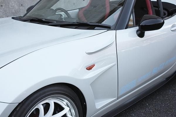 GARAGE VARY FRONT FENDER MAZDA MX-5 ND 2016-