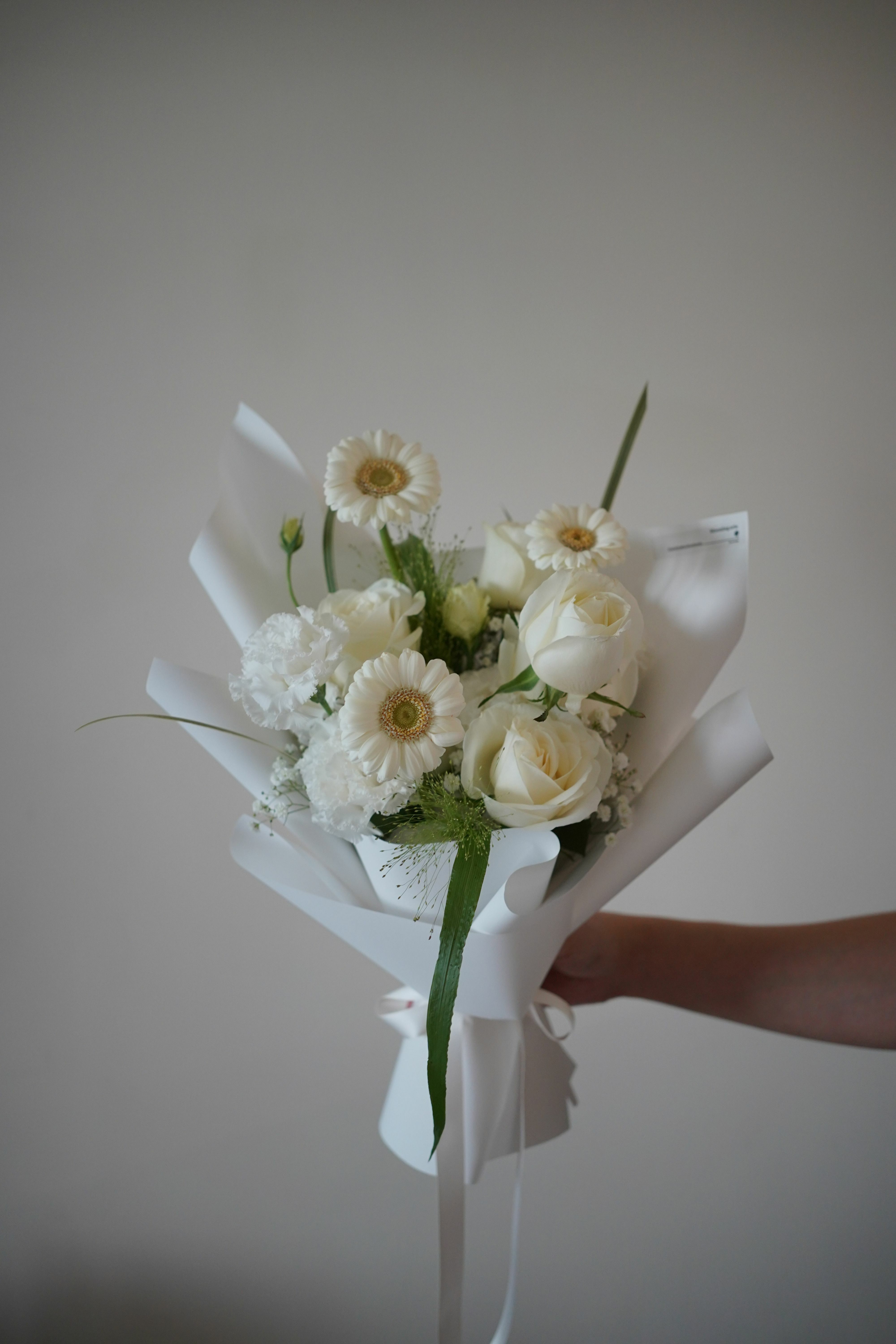 Blooming.sein 林粼花藝設計 花束 花禮 純白色系