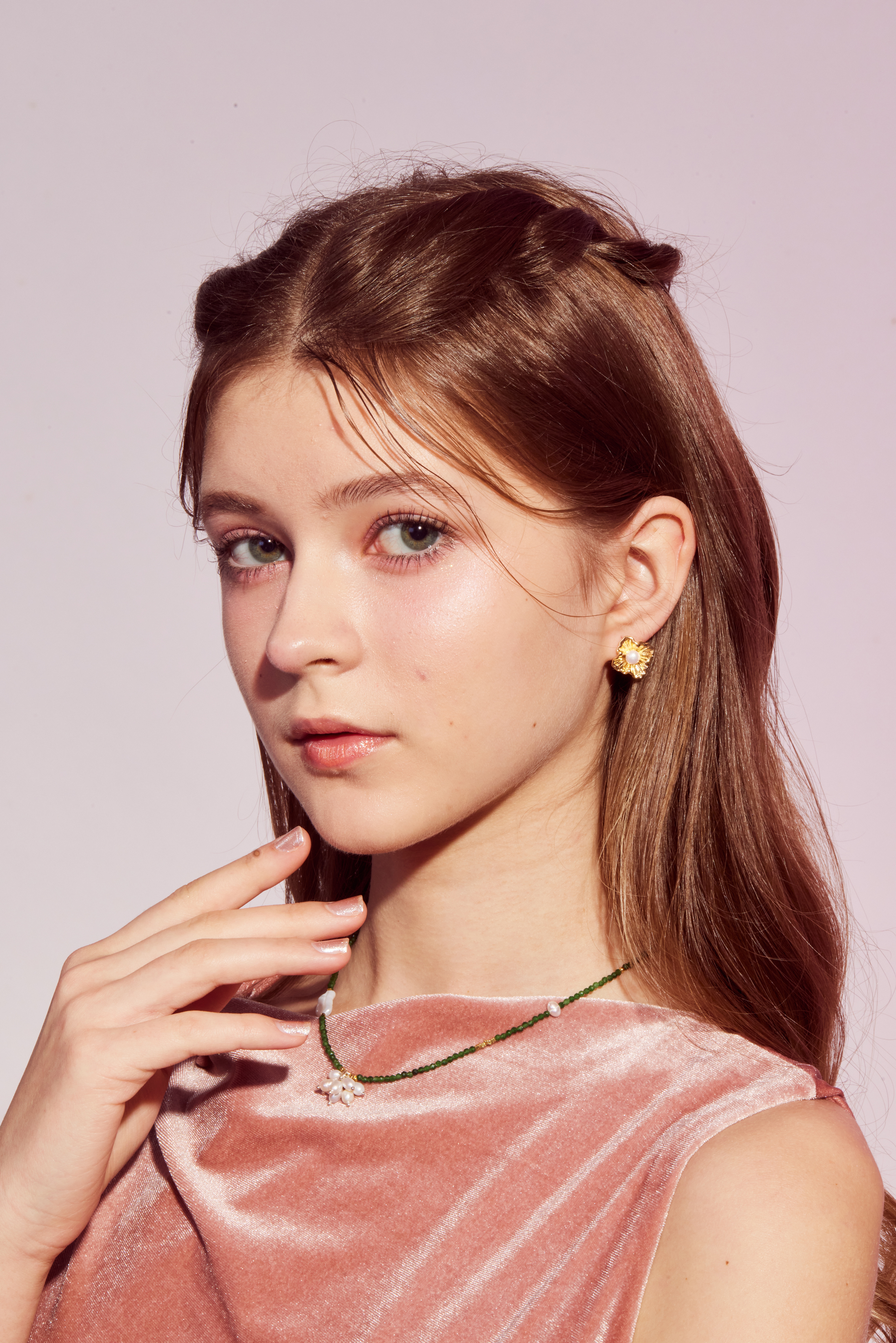 E2018 | 銅鍍金淡水珍珠夾式耳環