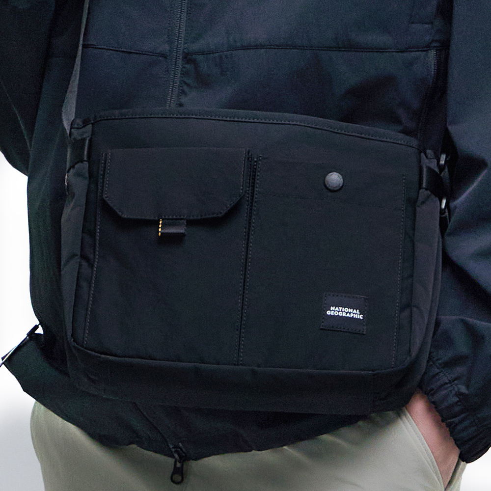 ADELIE Crossbody Bag - BLACK