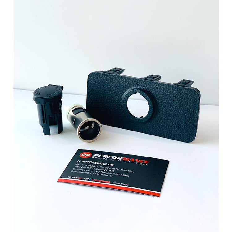 TOYOTA日本原廠 後行李箱點煙座 TOYOTA RAV4 五代 2019-2023