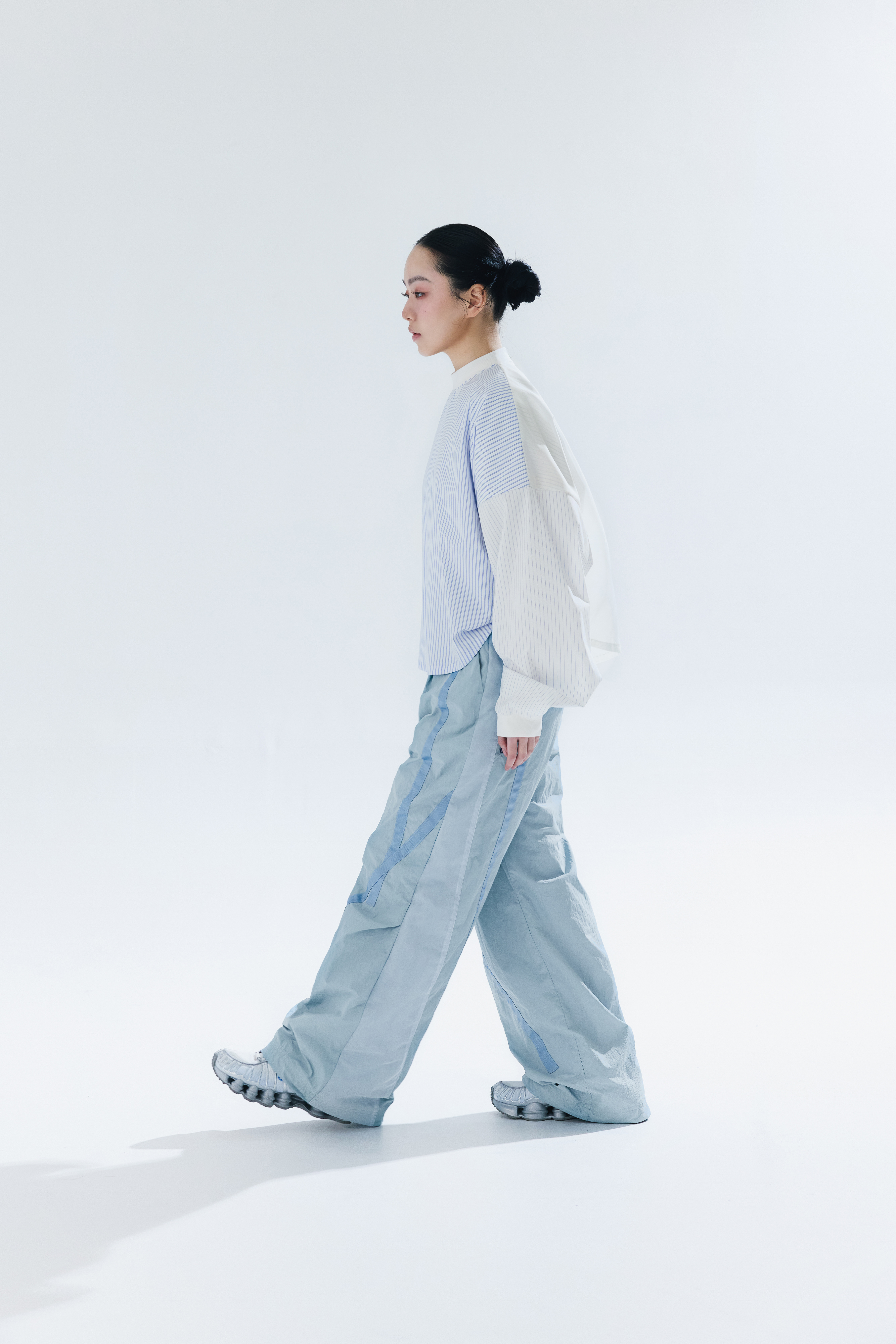 Hybrid Veil Trousers｜Iceberg