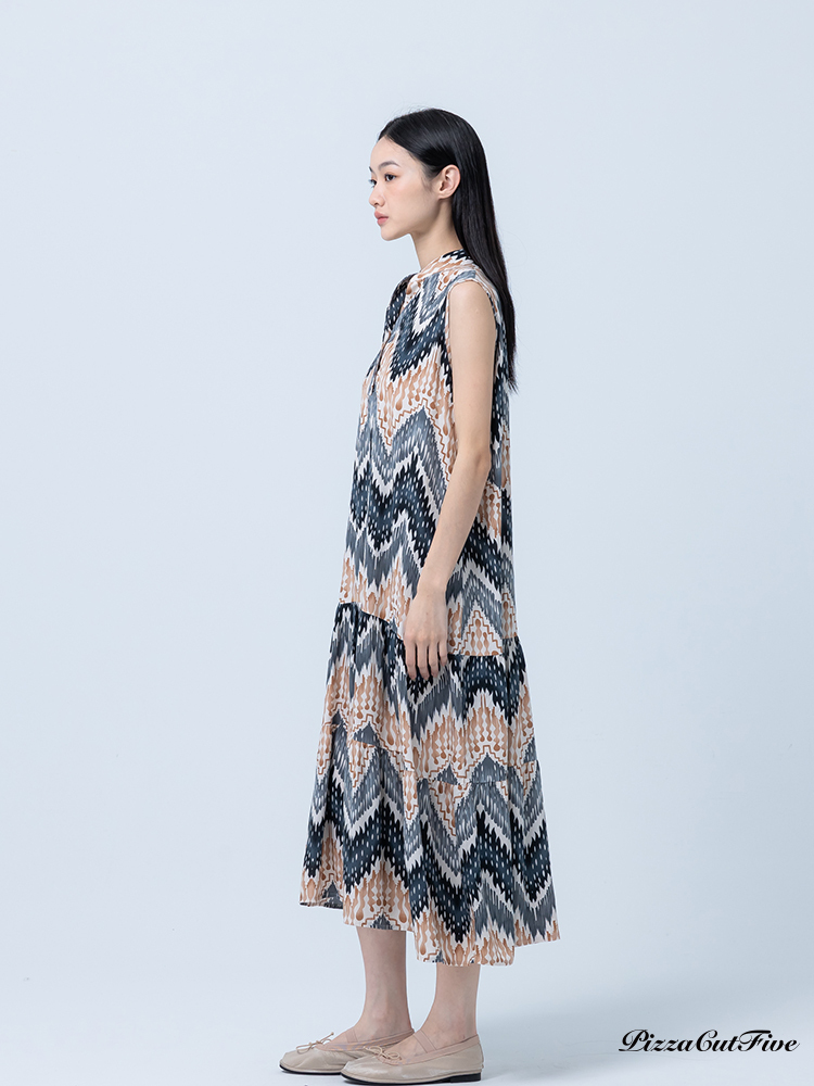 [兩件1580｜涼感洋裝]山形幾何立領無袖蛋糕洋裝 PizzaCutFive PCF252486049