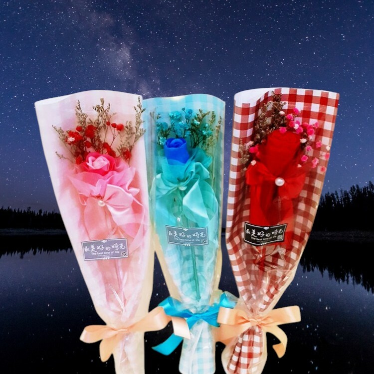 單朵香皂花乾燥花束,母親節花束,教師節花束,畢業小花束,Single soap flower dried bouquet, Mother's Day bouquet, Teacher's Day bouquet, graduation bouquet