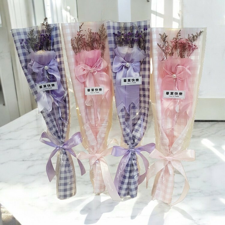 單朵香皂花乾燥花束,母親節花束,教師節花束,畢業小花束,Single soap flower dried bouquet, Mother's Day bouquet, Teacher's Day bouquet, graduation bouquet