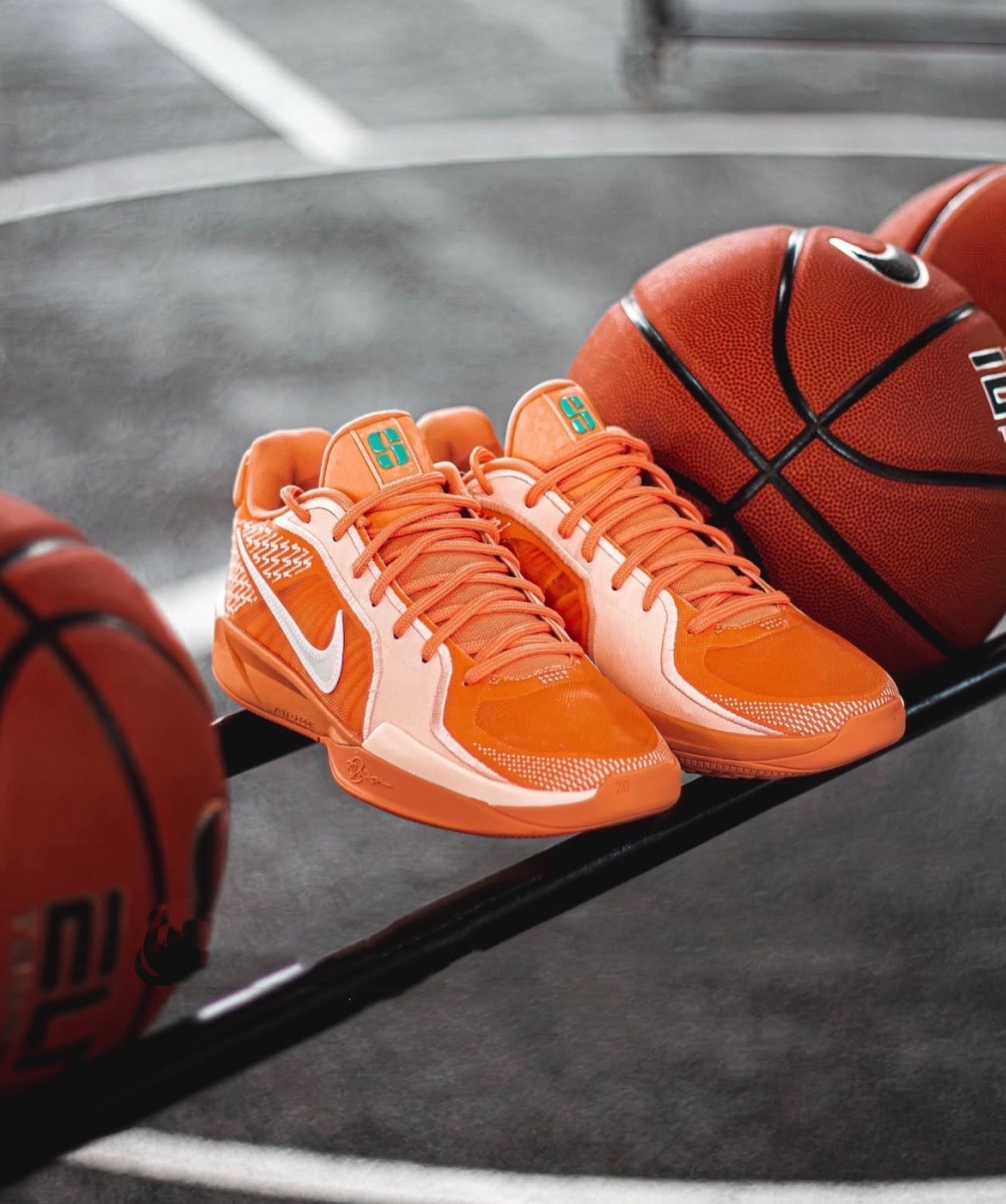 NIKE W SABRINA 2 Activate 活力橙 FZ1517-801