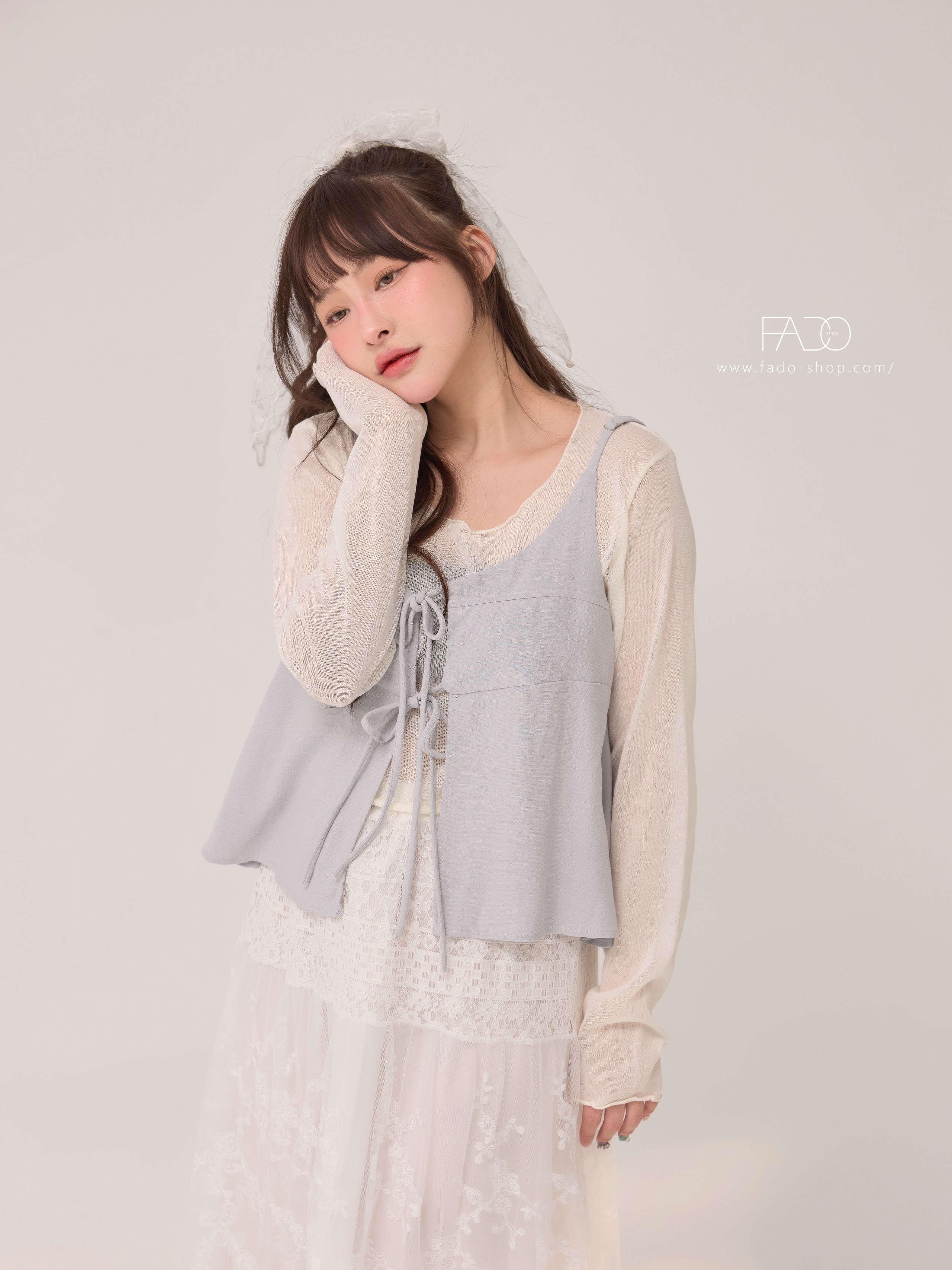 法朵Fado shop｜推薦 ! 捲邊透膚短版衫 0113004