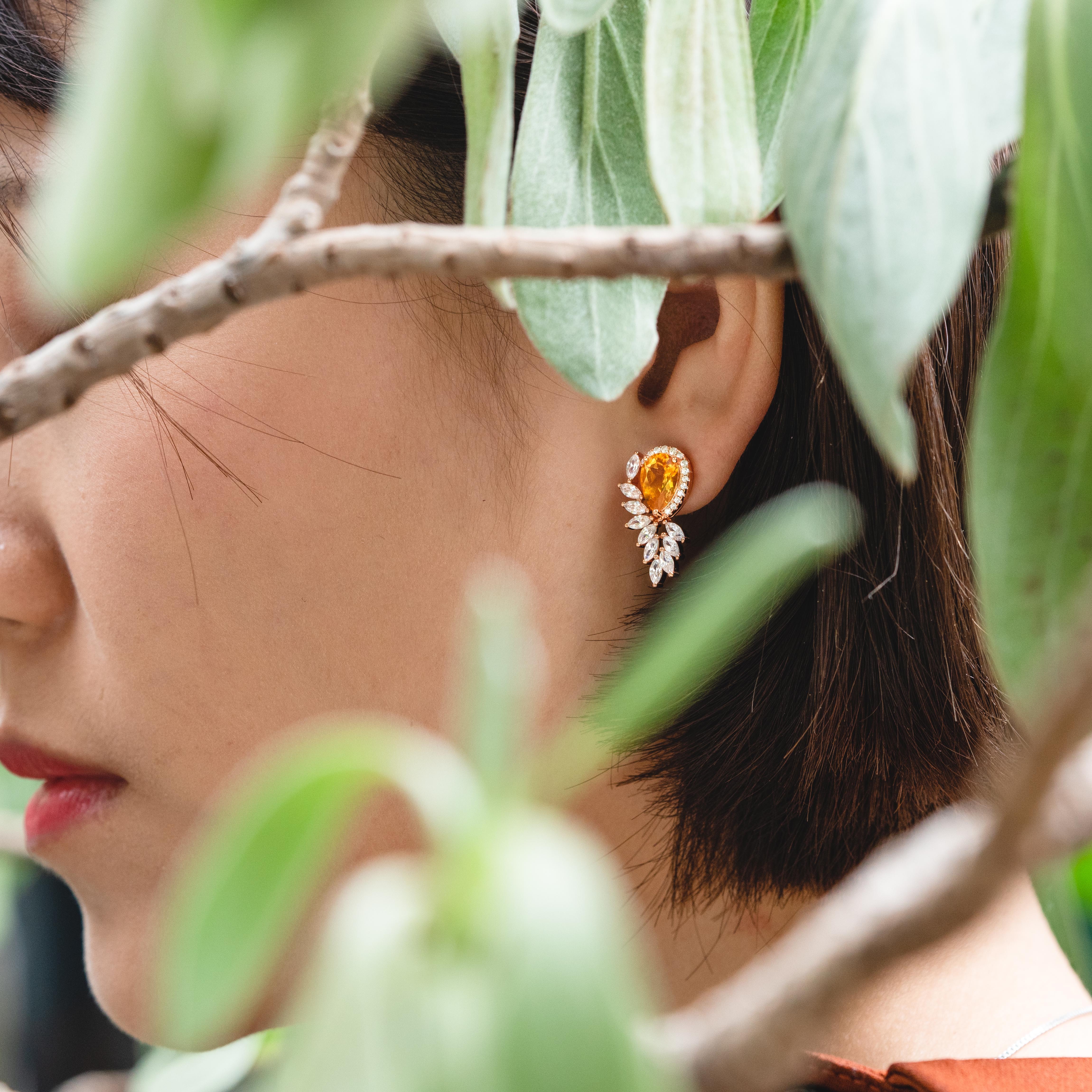 華麗晚宴款梨形黃水晶耳環