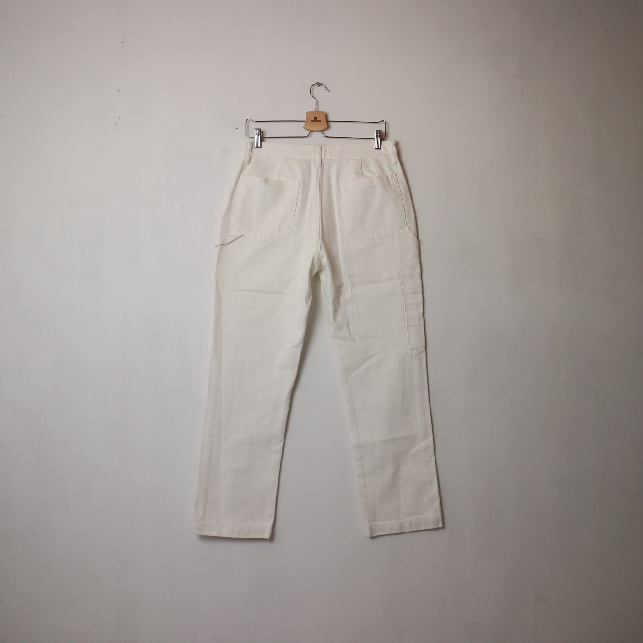 Yony Straight-Leg Jeans SIZE W32