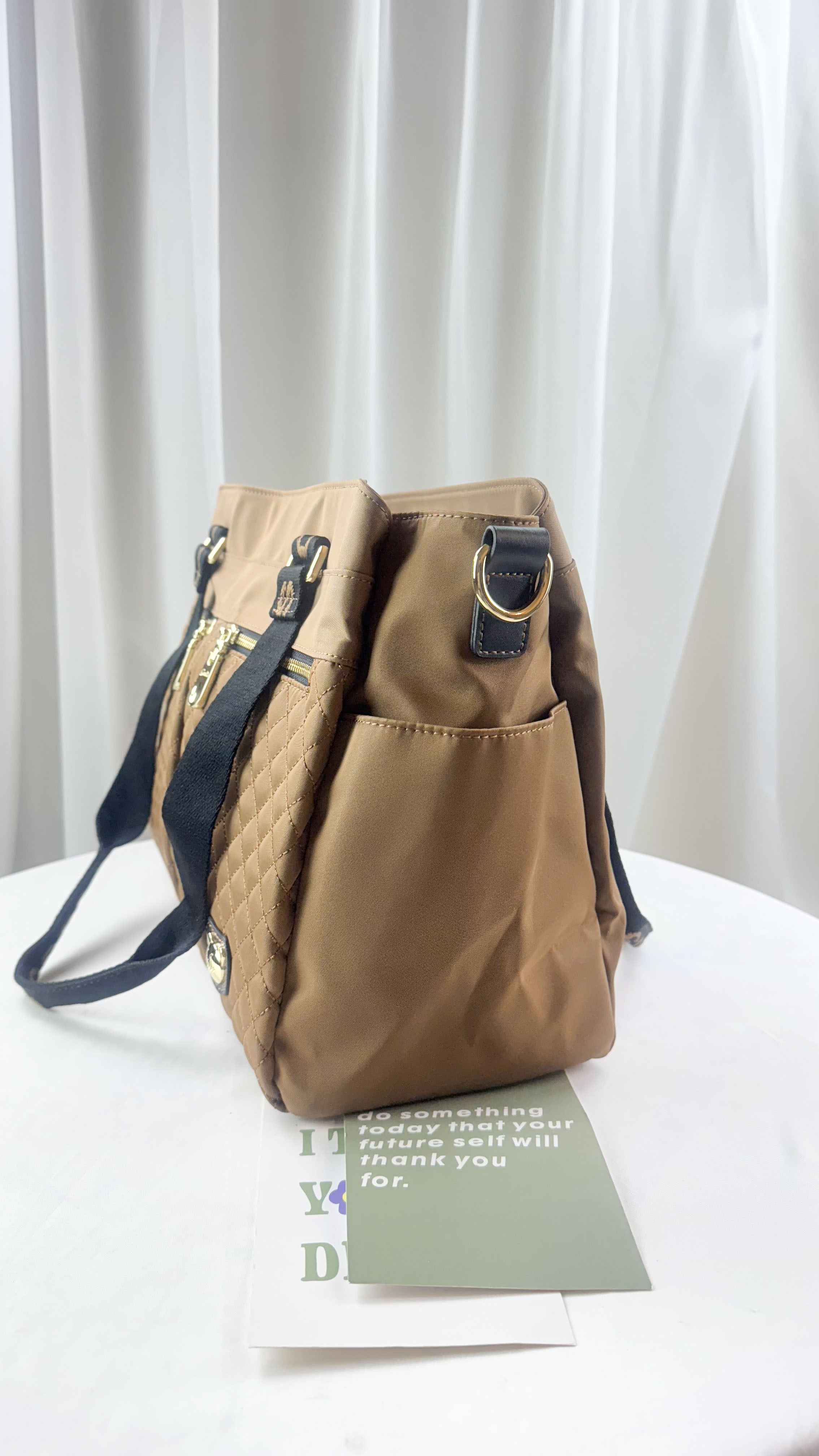 GOODS 棕色菱格紋防潑水手提包 / 側背包 附小熊吊飾 #2877