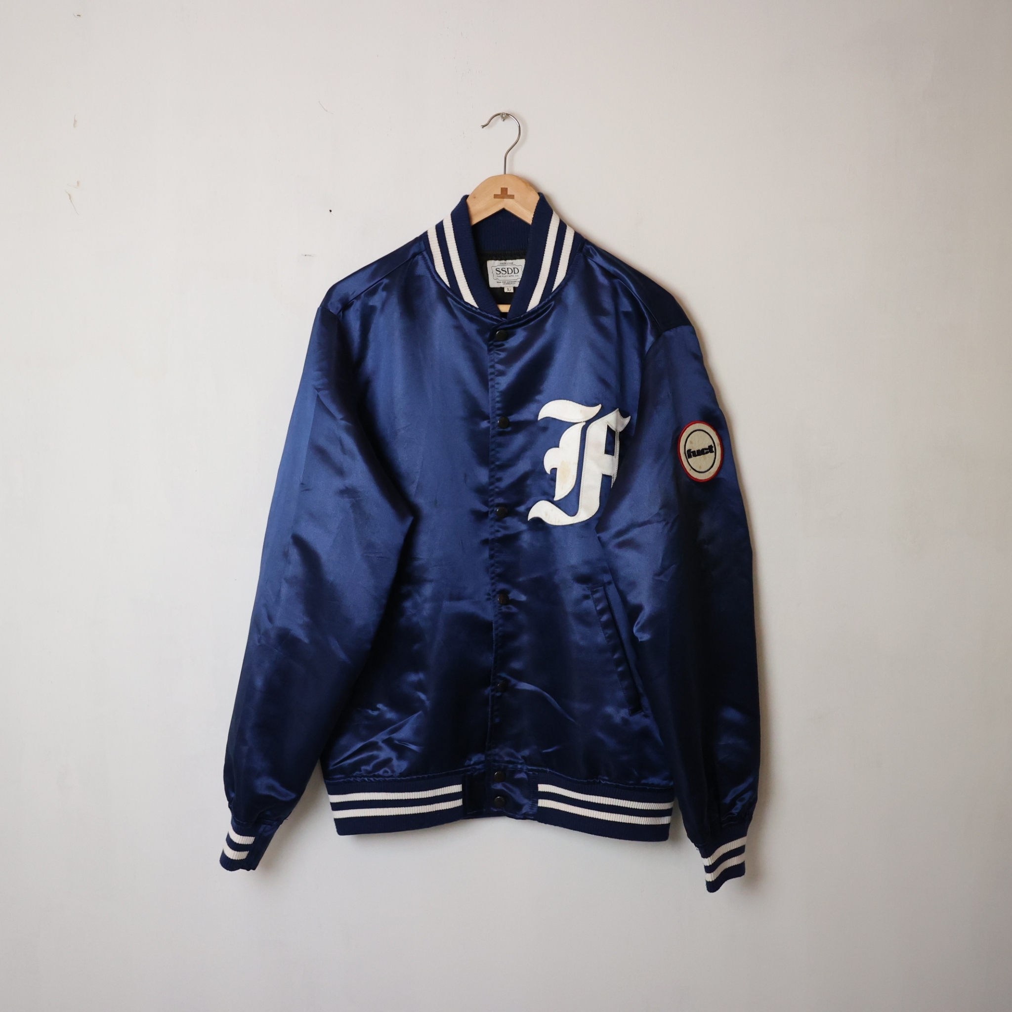 FUCT SSDD FIRST DIVISION SATIN JACKET SIZE L