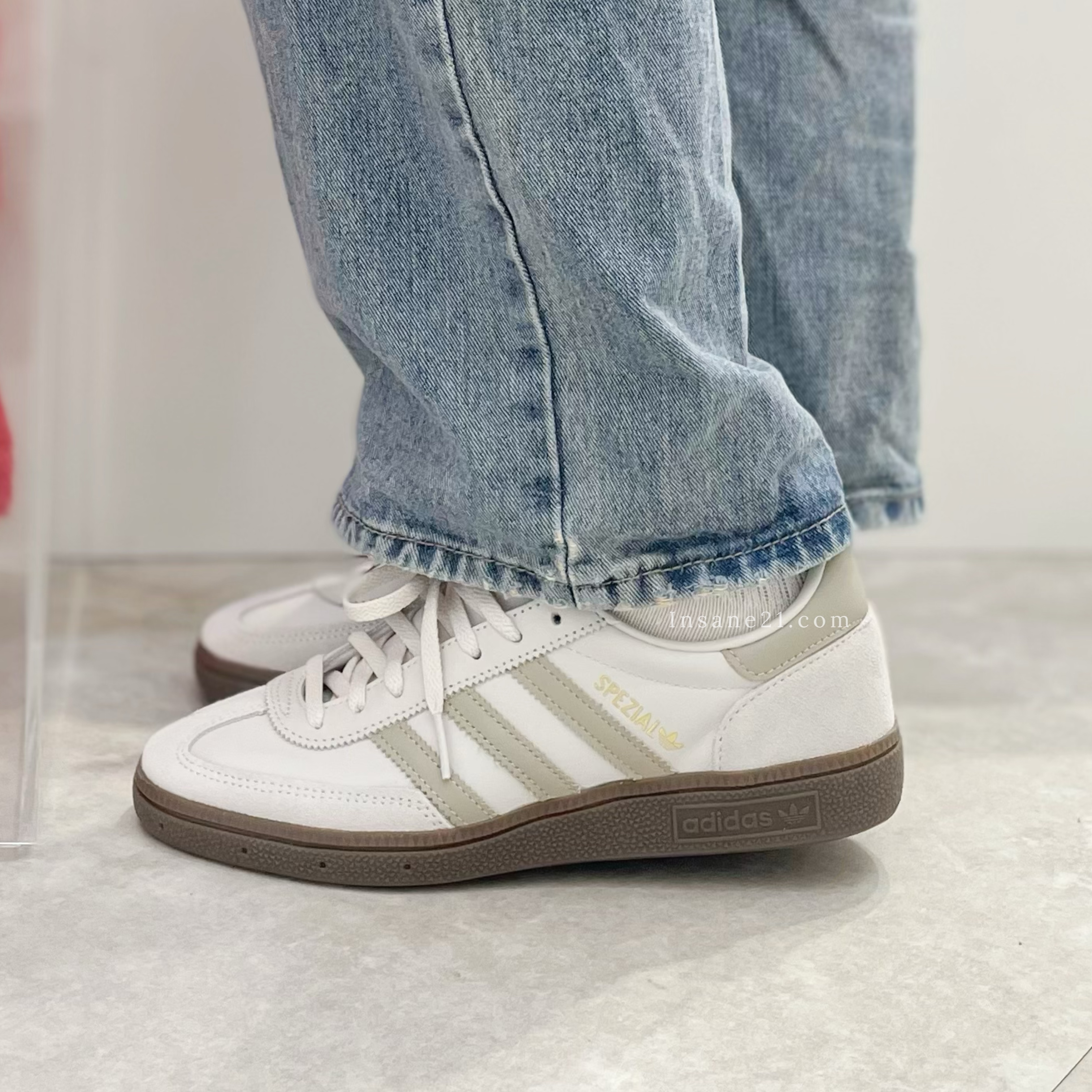 ADIDAS HANDBALL SPEZIAL 奶茶 卡其 休閒鞋 足弓支撐 男女同款 JI2644