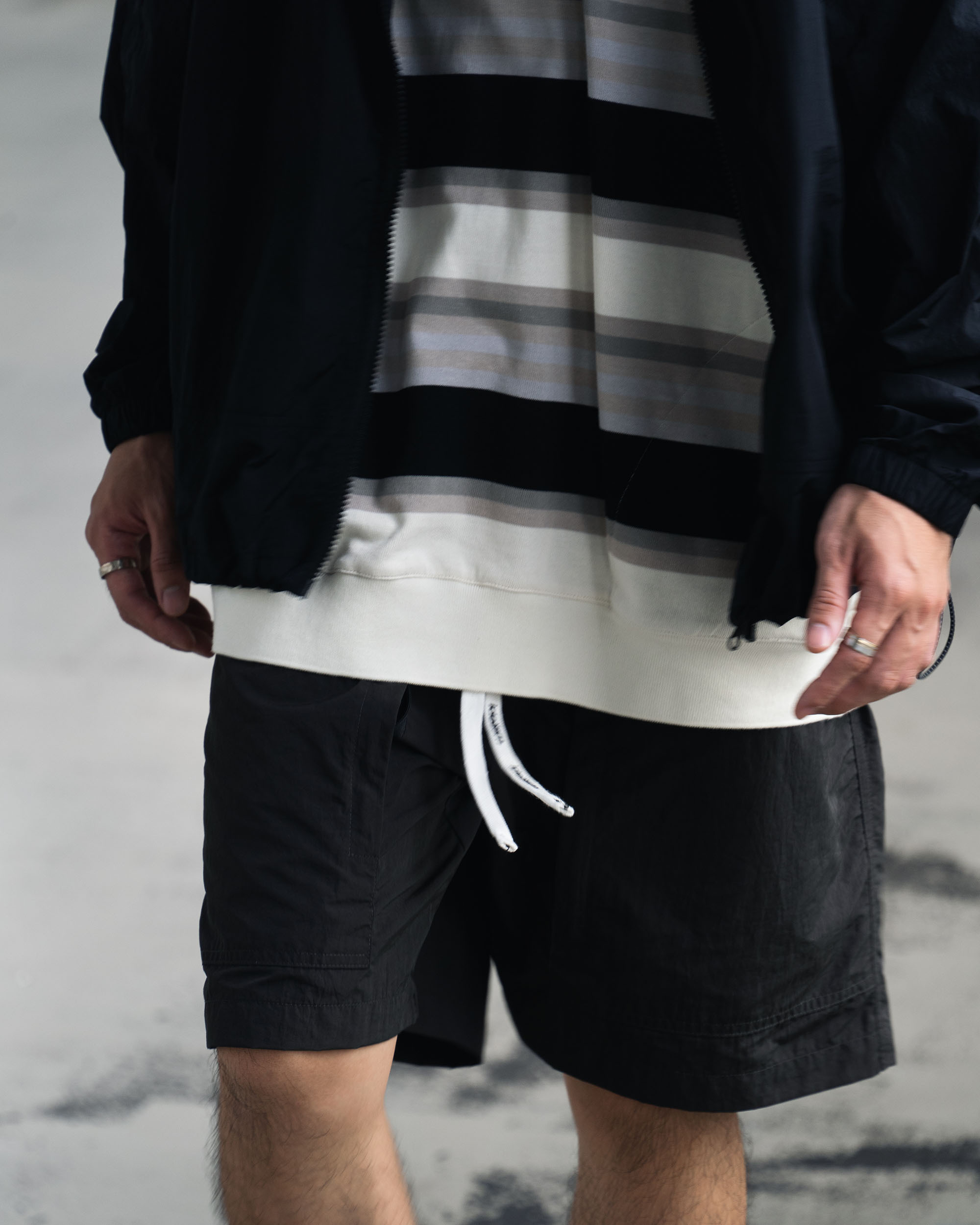 Idealsim W-Pocket Shorts