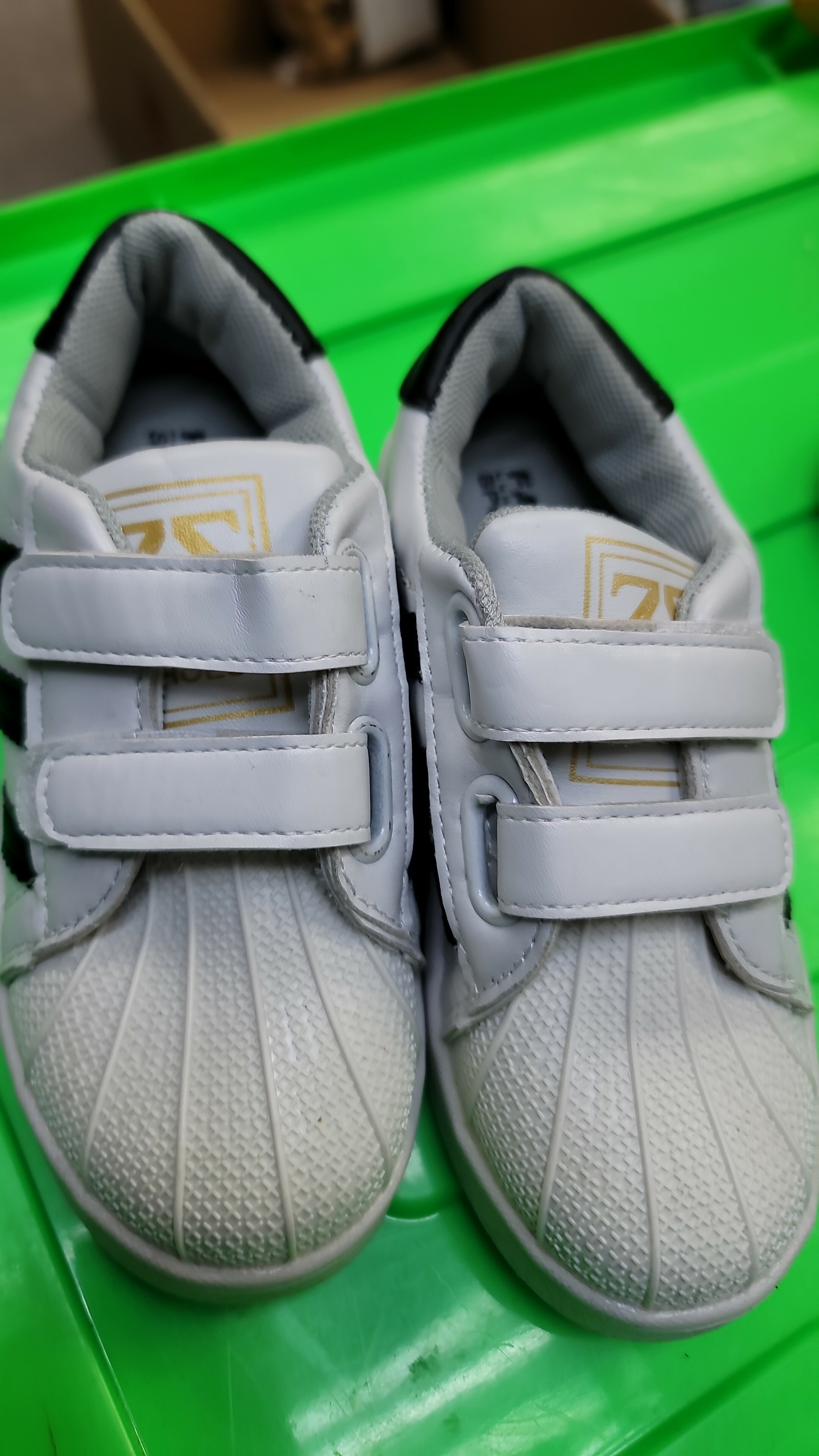 Cd3715**