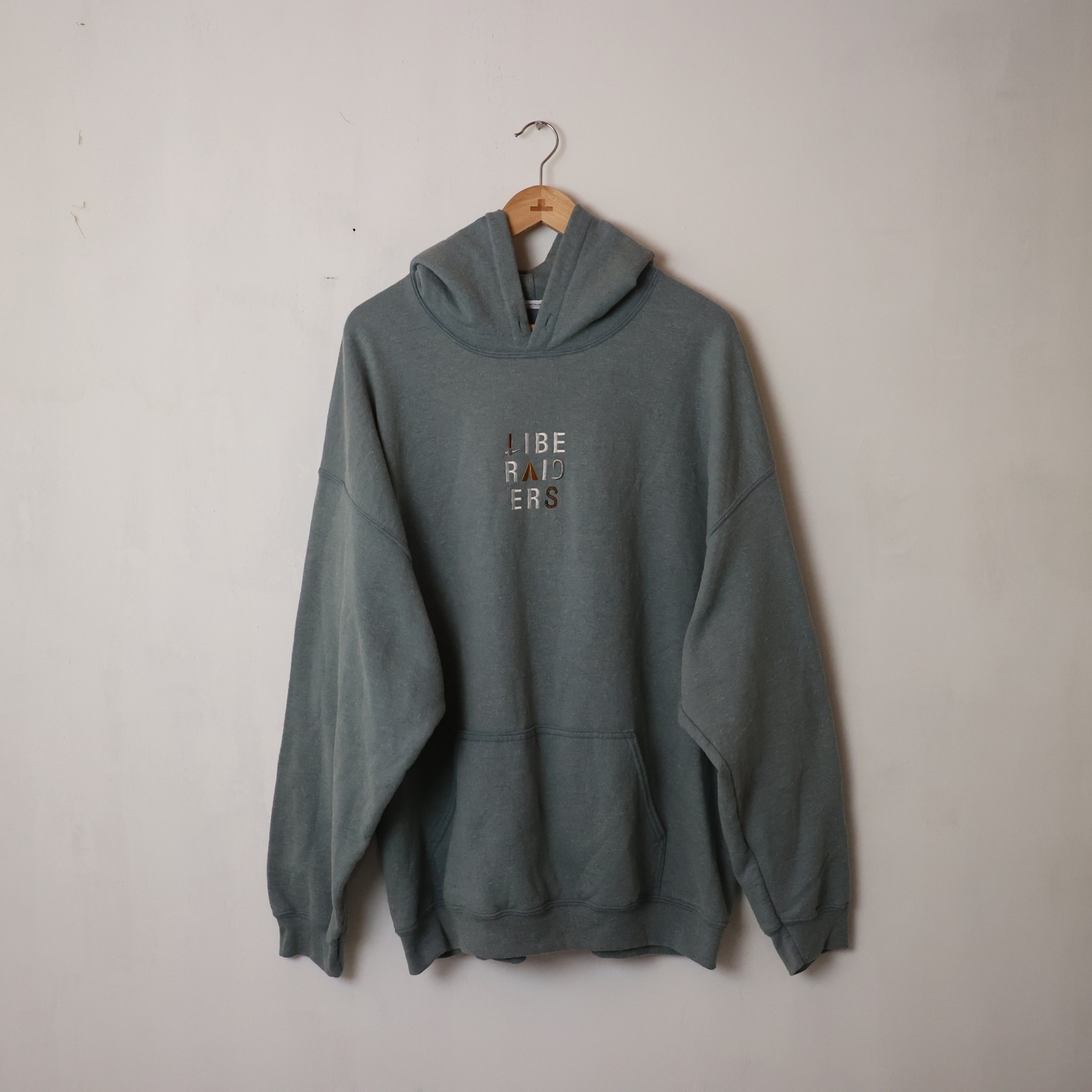LIBERAIDERS CAMP ICON PULLOVER HOODIE SIZE XL