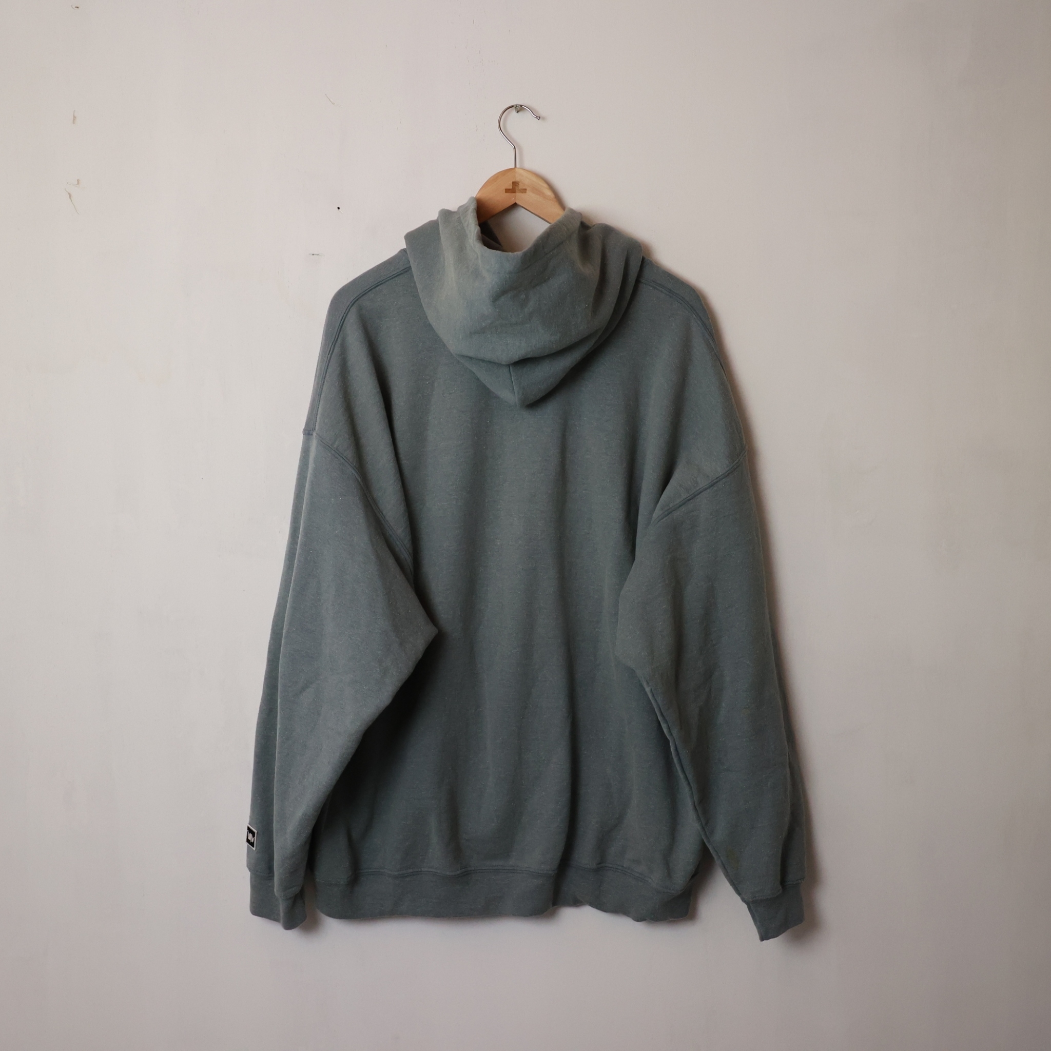 LIBERAIDERS CAMP ICON PULLOVER HOODIE SIZE XL