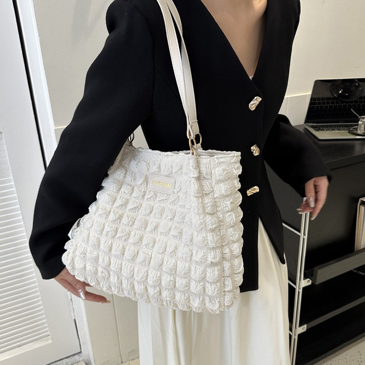 Japanese Style Puffy Cloud Shoulder Bag