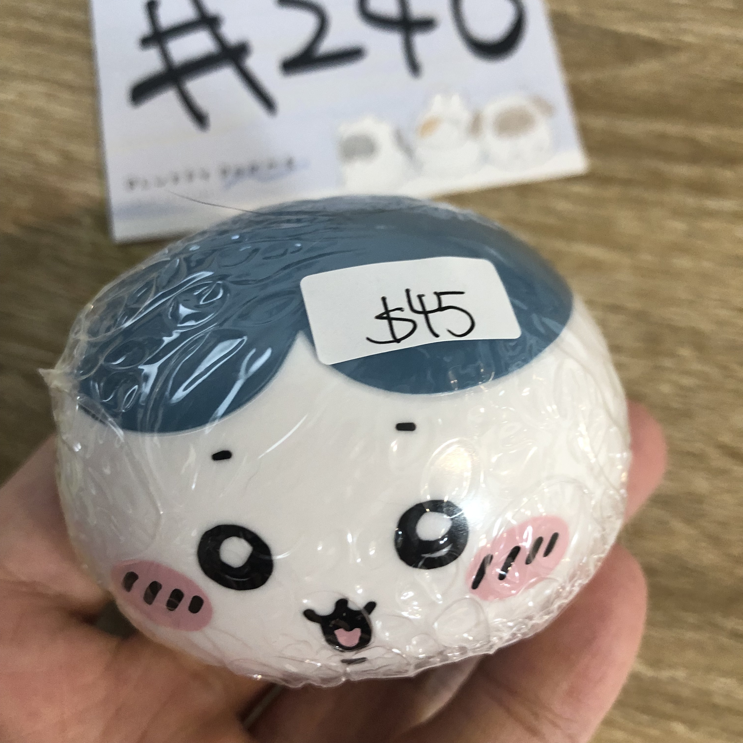 CHIIKAWA 八字貓 FIGURE#240