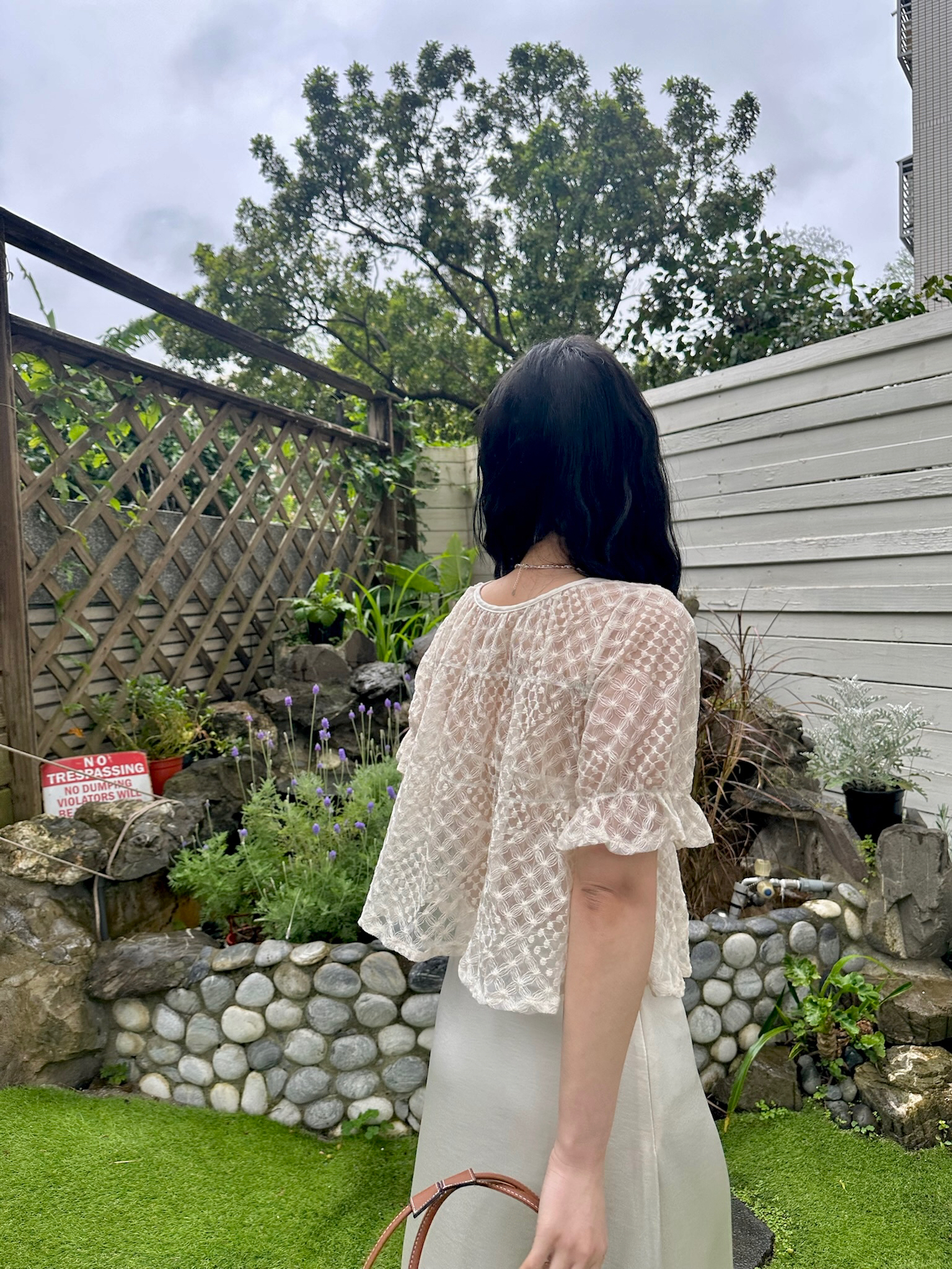 法式浪漫蕾絲雙綁帶上衣