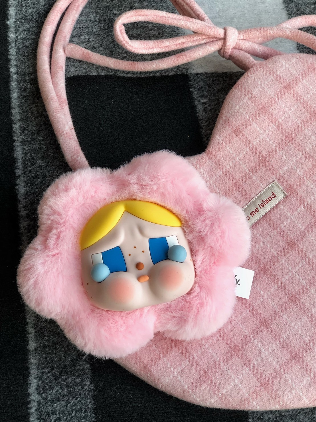 CRYBABY 哭娃 搪膠臉 耳機零錢包