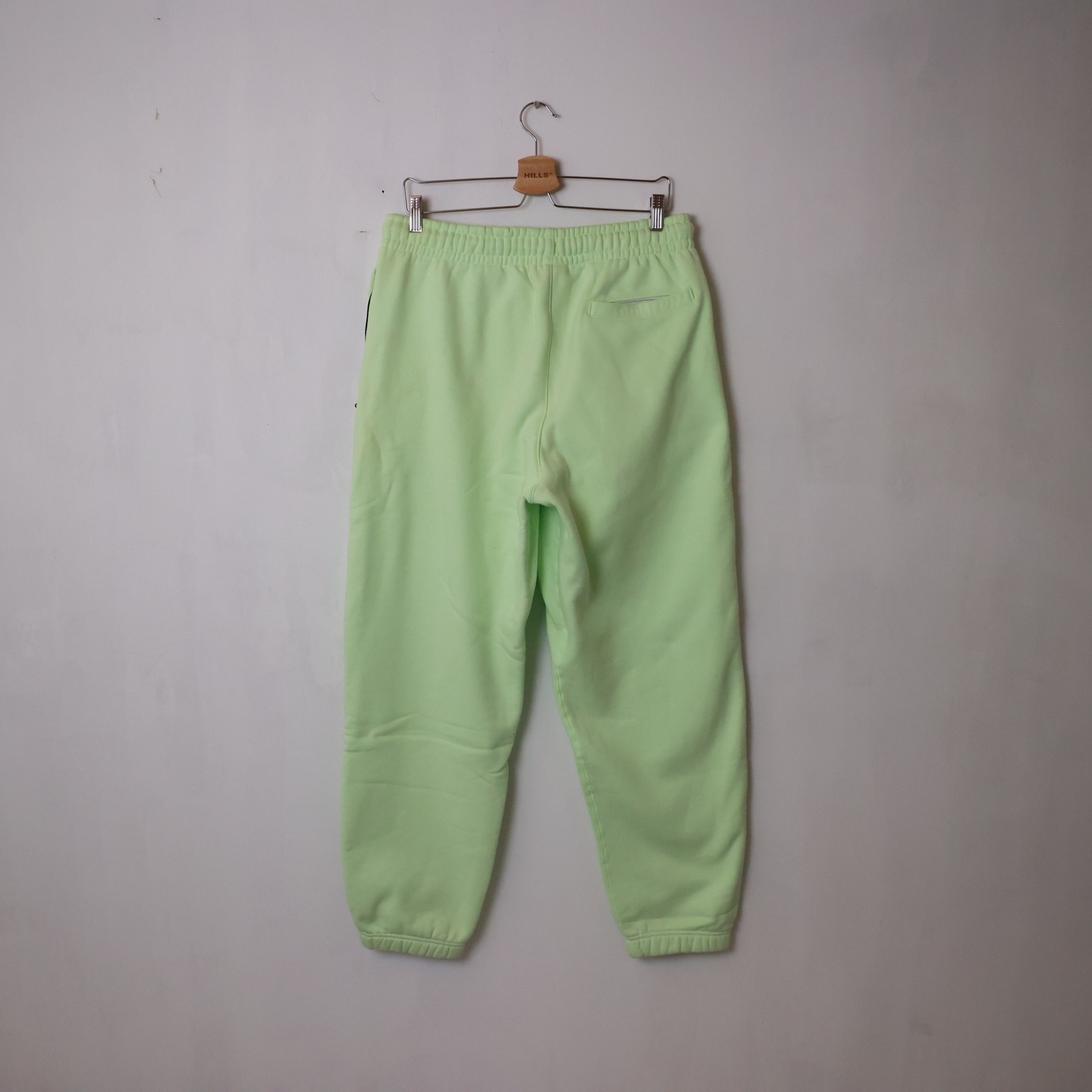 NIKE FLEECE PANTS SIZE L