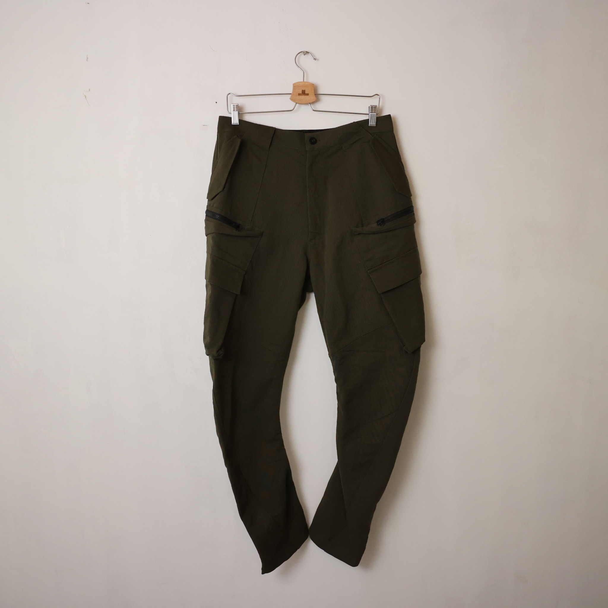 Guerrilla Group Cargo Pants OLIVE SIZE M