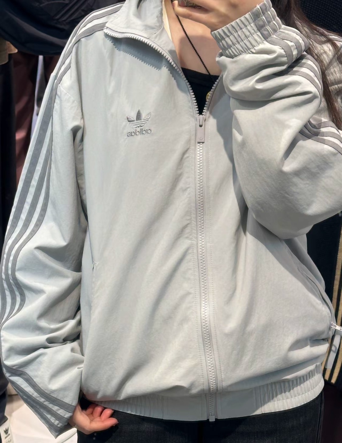 adidas Originals 灰色條紋立領運動夾克 男款