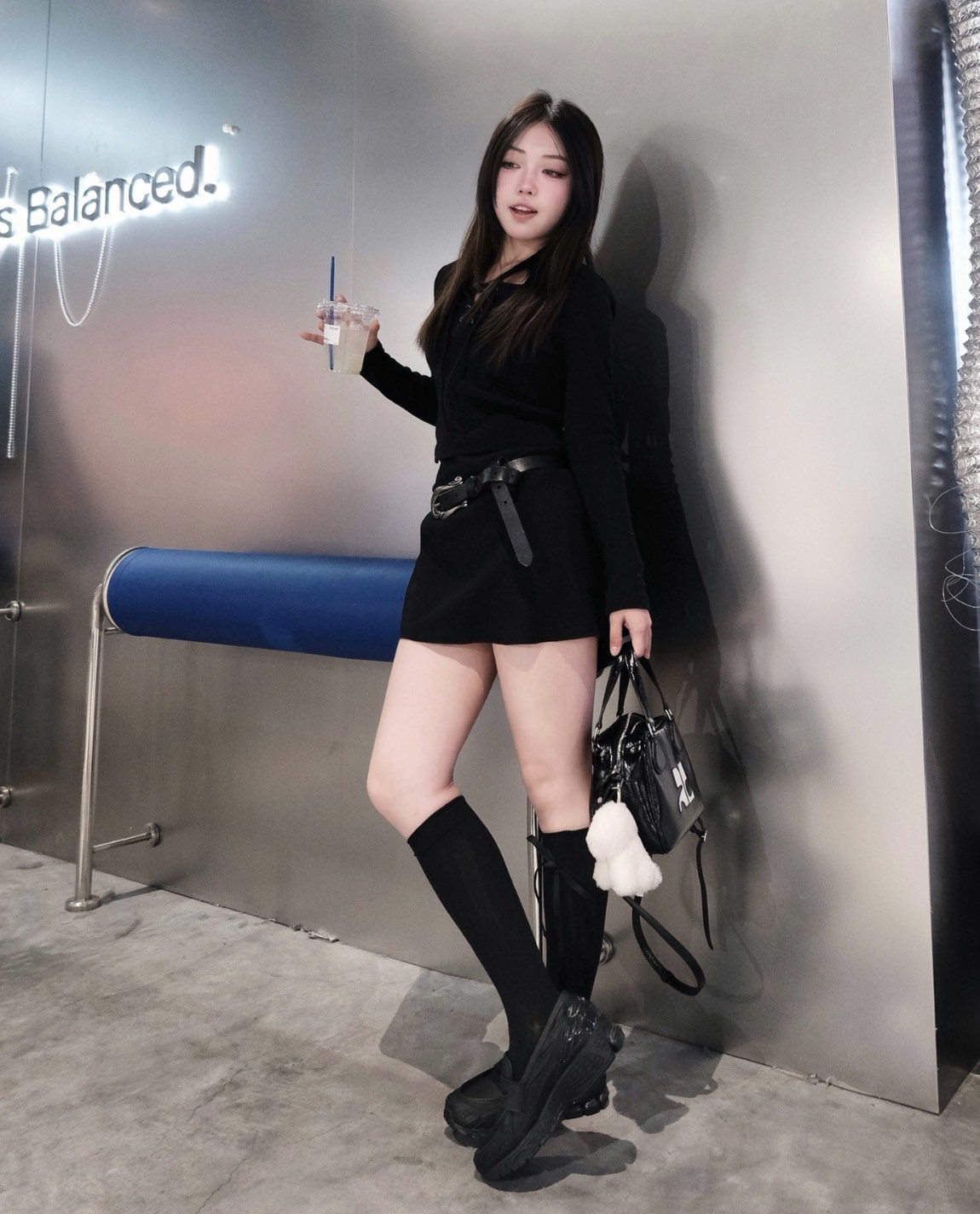 New Balance U1906 黑色 男女同款 懶人樂福鞋