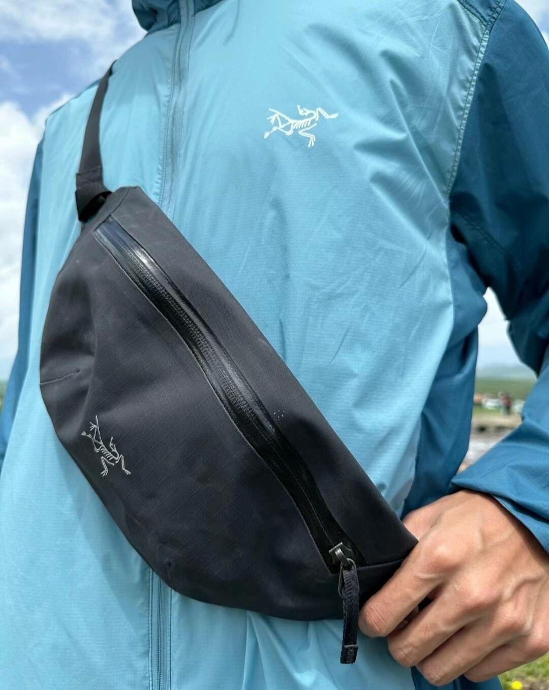 ARC'TERYX Granville 斜背包（黑色）
