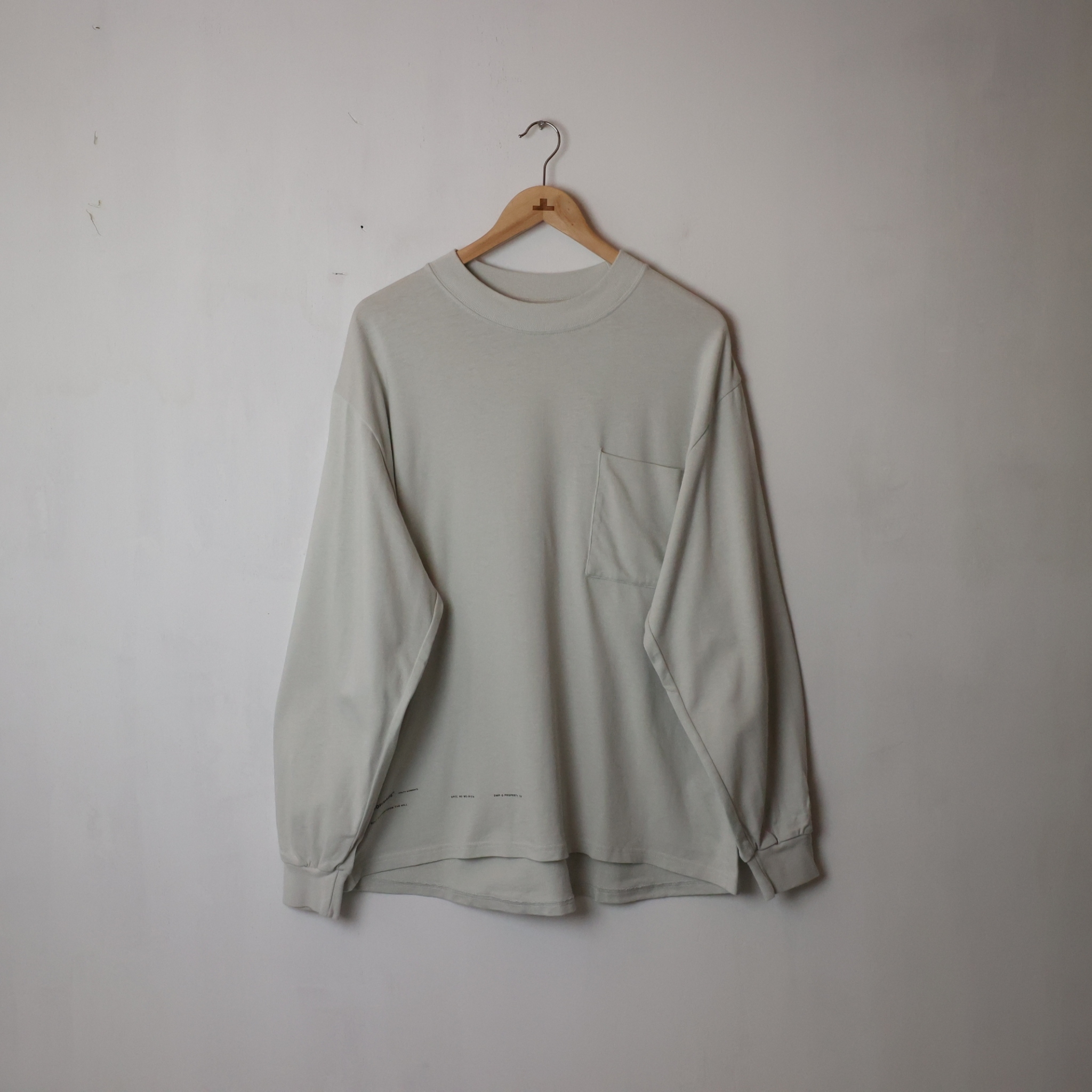 GOOPI VI-G01T - “Check Box” L/S Graphic Tee SIZE 1