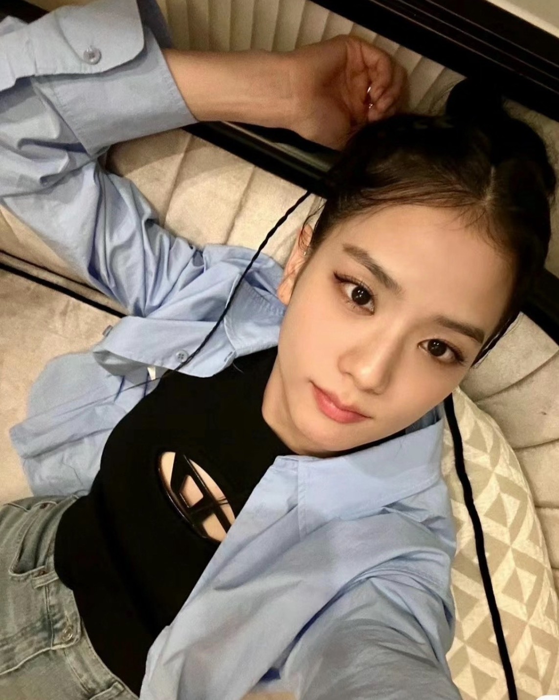 DIESEL FW22 OVAL-D 金屬鏤空掛脖辣妹背心 女款