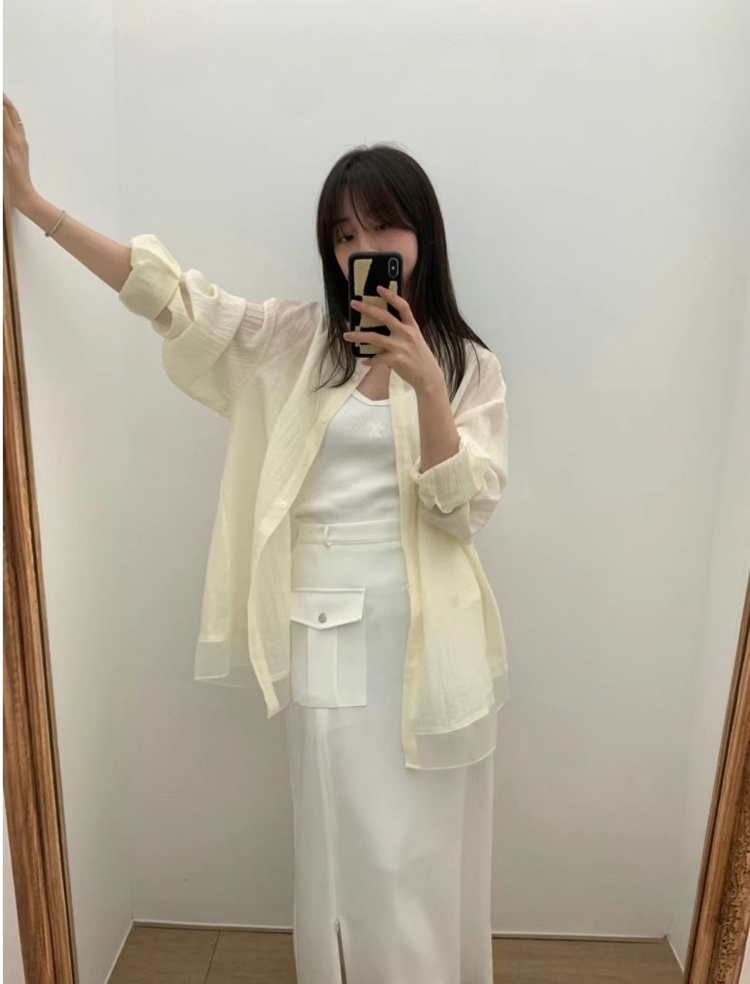 See throught loose layer shirt