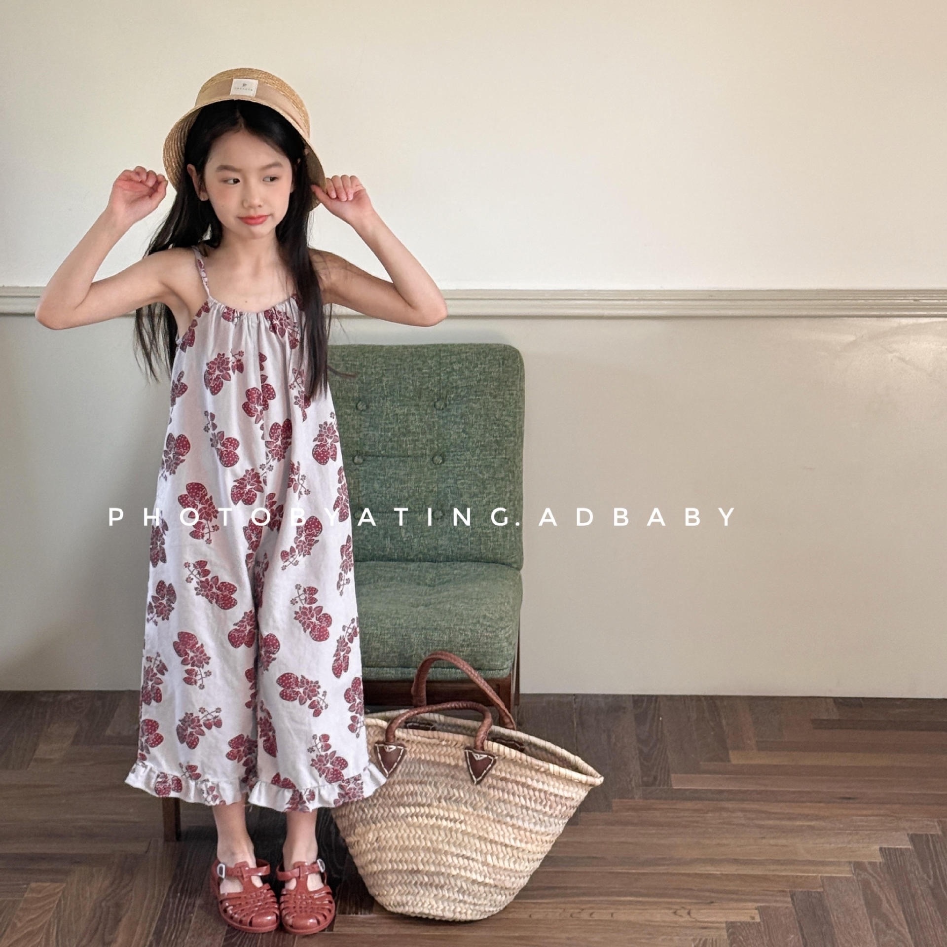 夏季花花連身吊帶七分褲