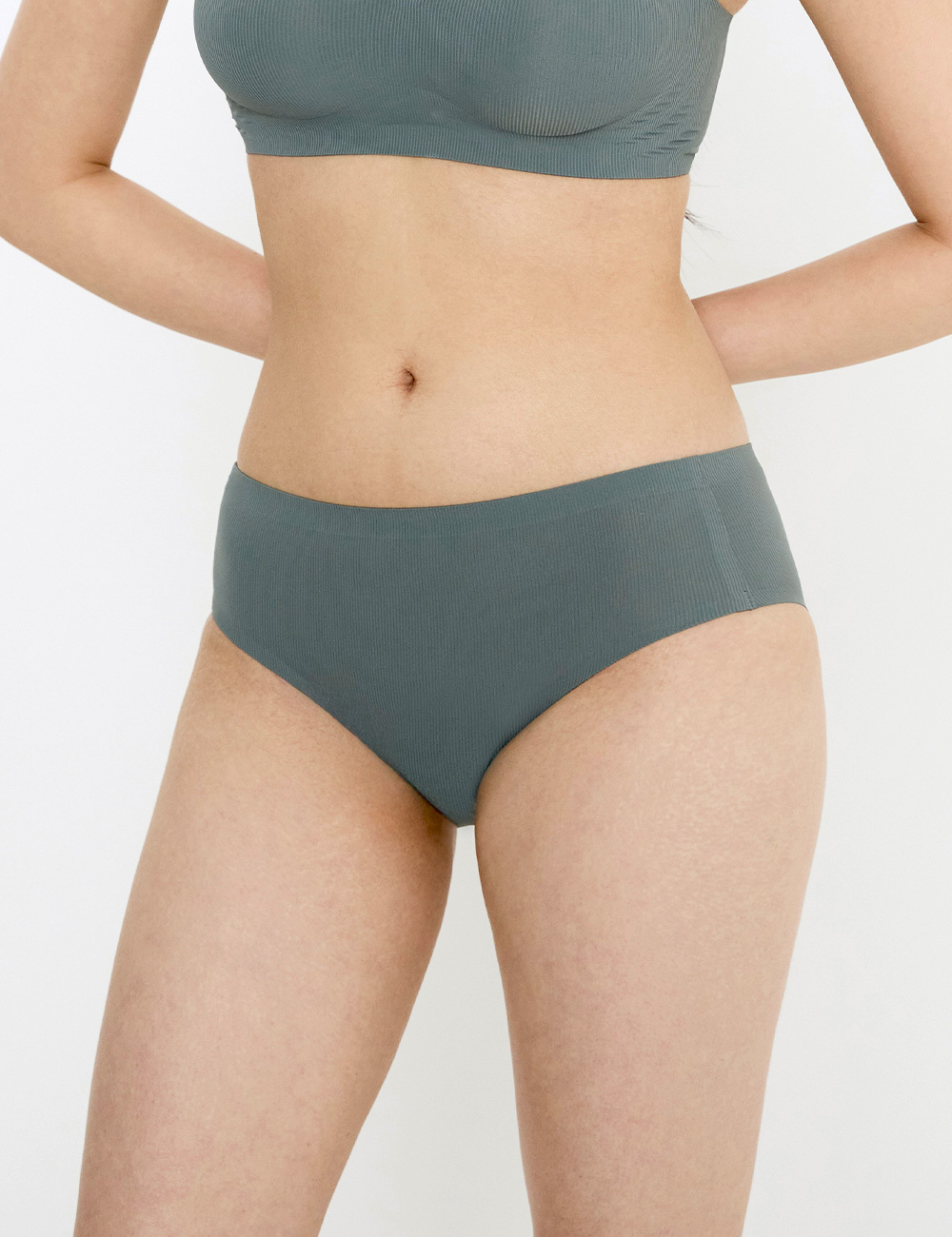 【現貨】Verish｜【Cool-Fit｜集中】COOL FIT PANTY VOLUME FIT PLUS 高級舒適無痕三角內褲