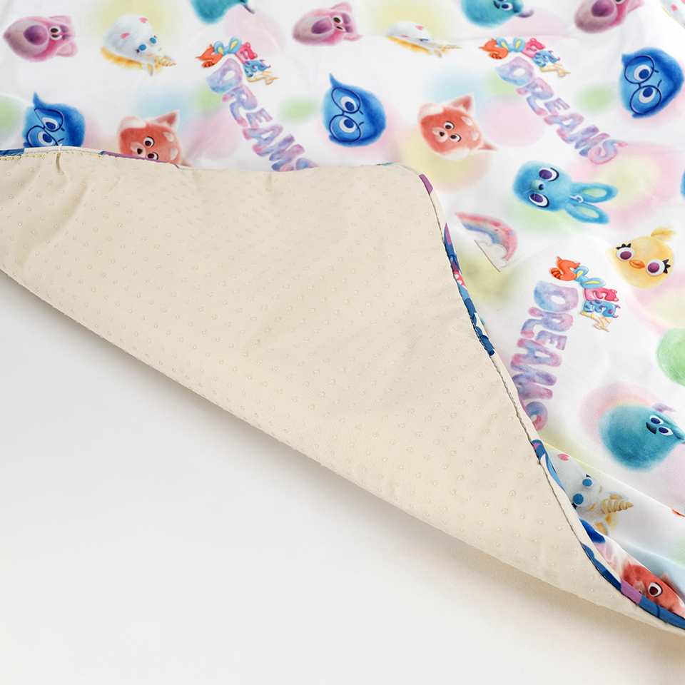 Disney • Pixar "Sweet Dreams" Picnic Mat