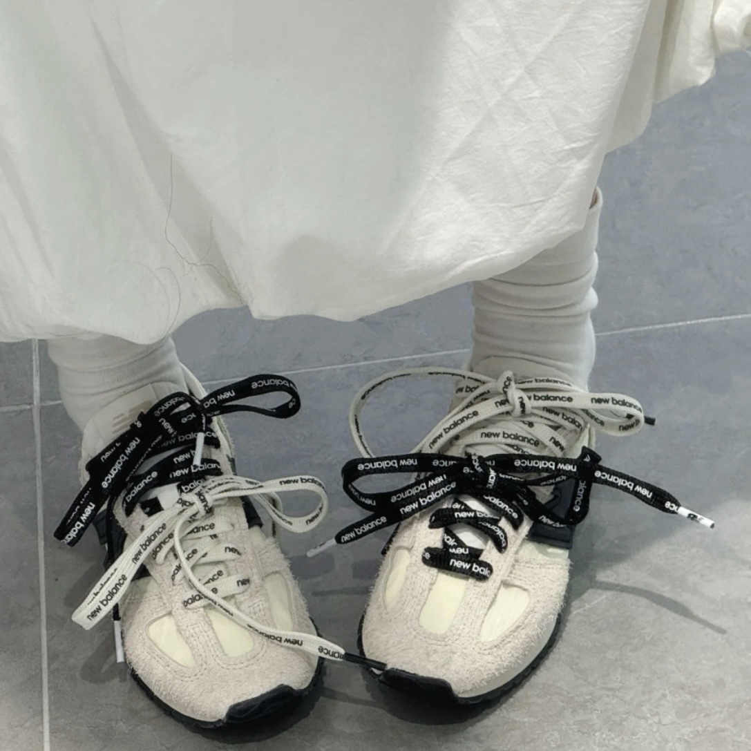 張員瑛 IU 同款 New Balance NB 471 海鹽白 黑色 麂皮 MIUMIU風 復古慢跑鞋薄底鞋 U471AM